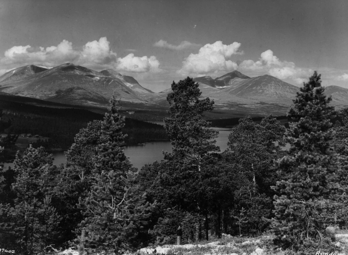 Anders Beer Wilse, Landskap Mot Rondane Atnsjoen