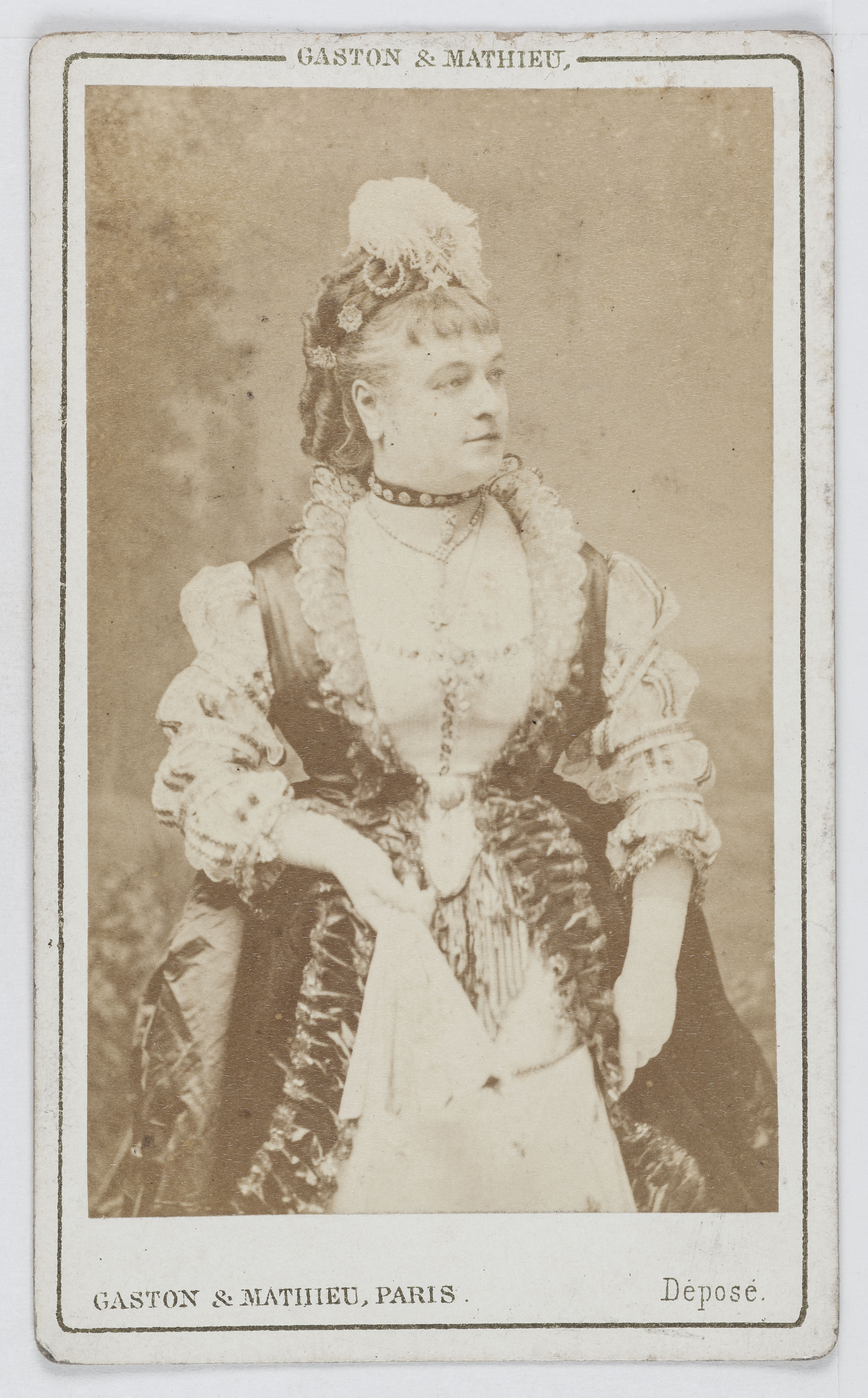 Gaston & Mathieu, Portrait de Louise Vaissière (1844-1874), dite Lise Tautin, actrice et chanteuse.