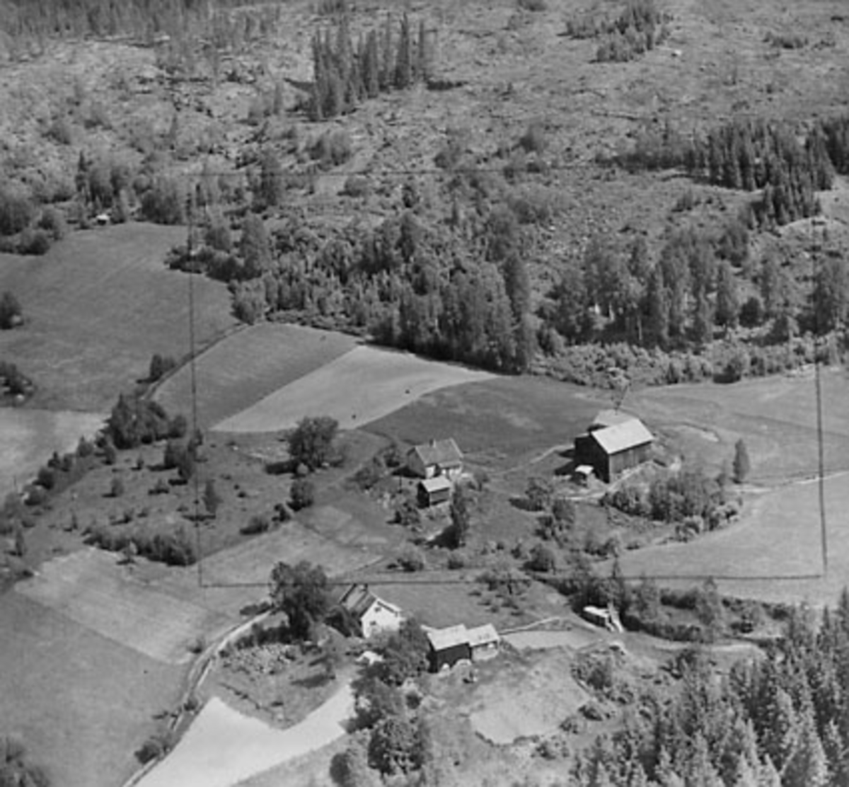 Widerøes Flyveselskap A/S, MOSTUEVANGEN (VANGEN), STRANDLYKKJA, FLYFOTO