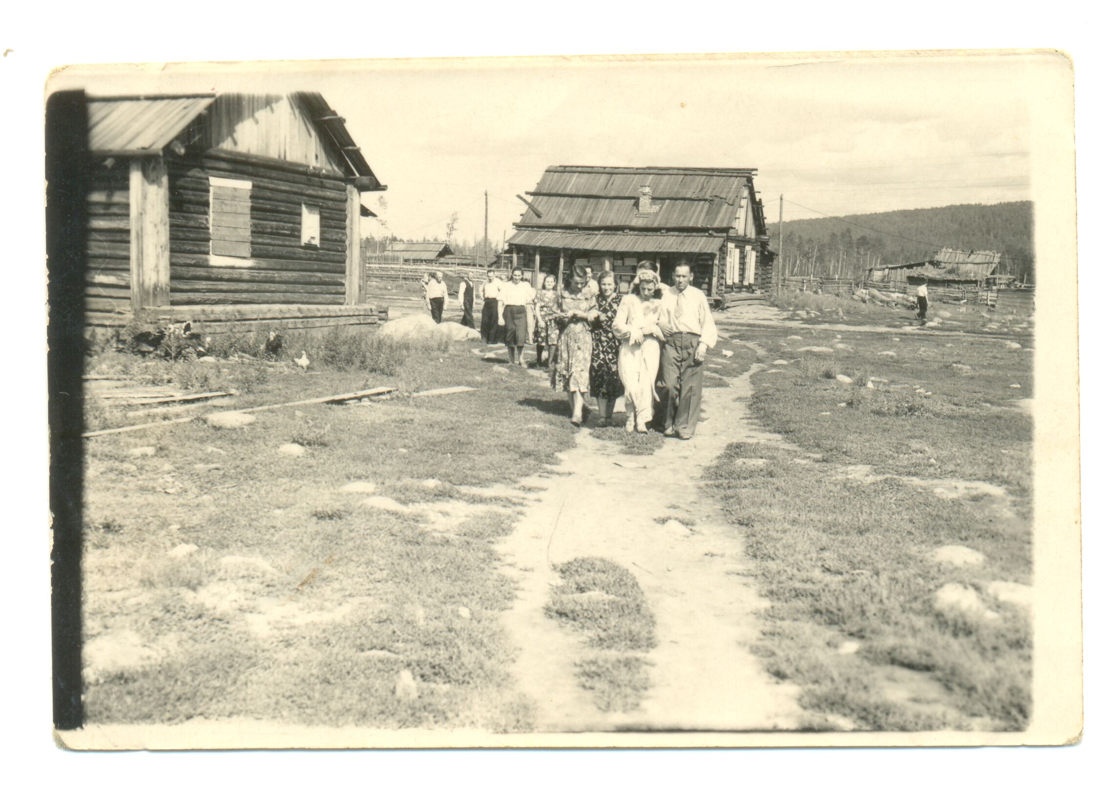 Nežinomas fotografas, Tremtinių vestuvės Sibire. Nižneudinsko rajonas, Irkutsko sritis, Rusija.
