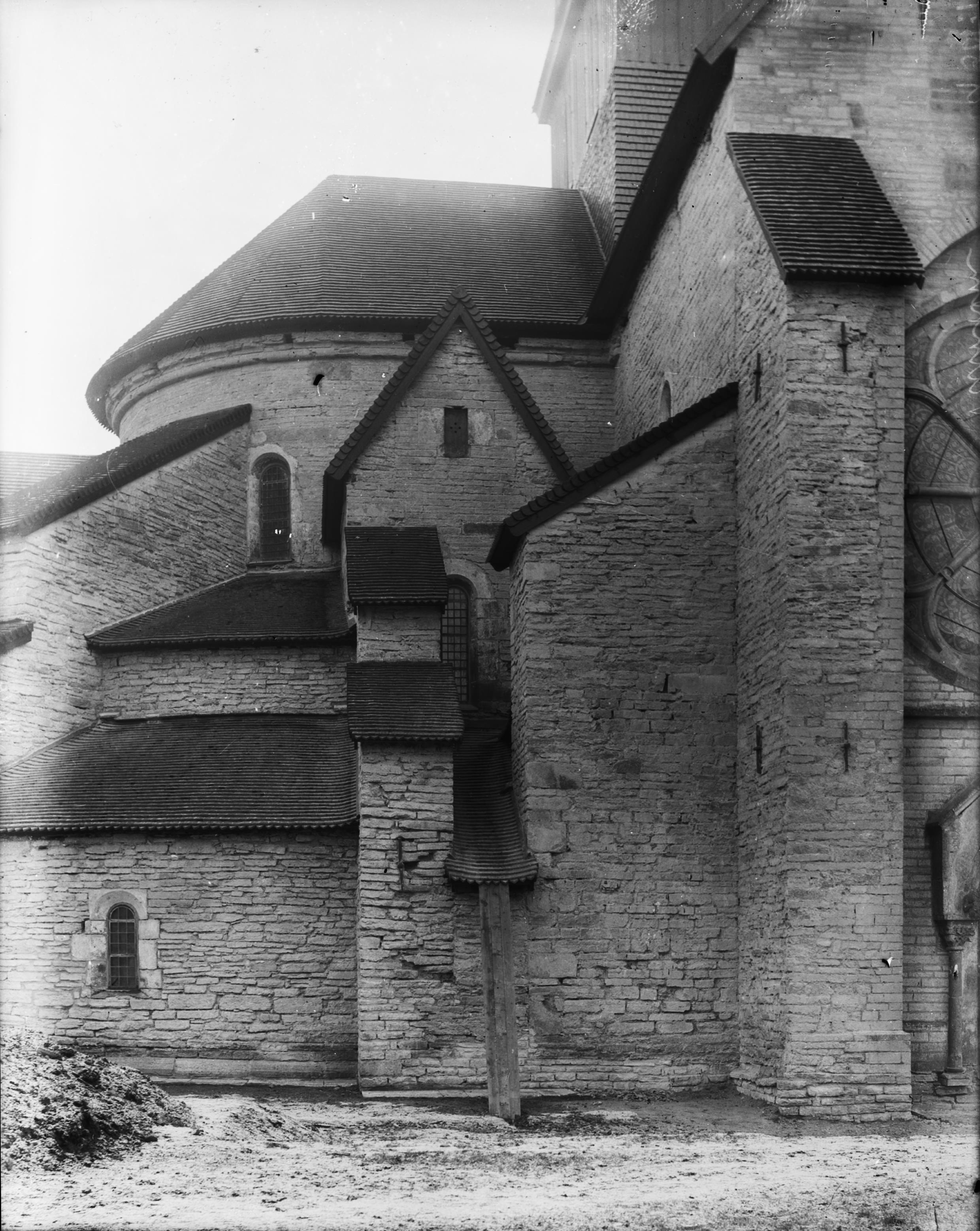Axel Forssén, Varnhems klosterkyrka