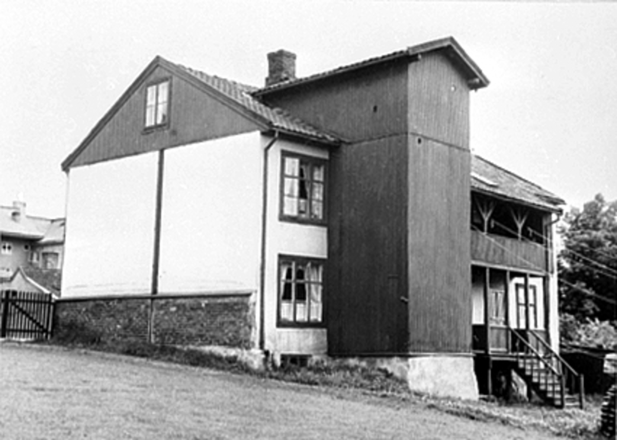 Anno Domkirkeodden, EKSTERIØR, STORHAMARGATA 42, BAKGÅRDEN