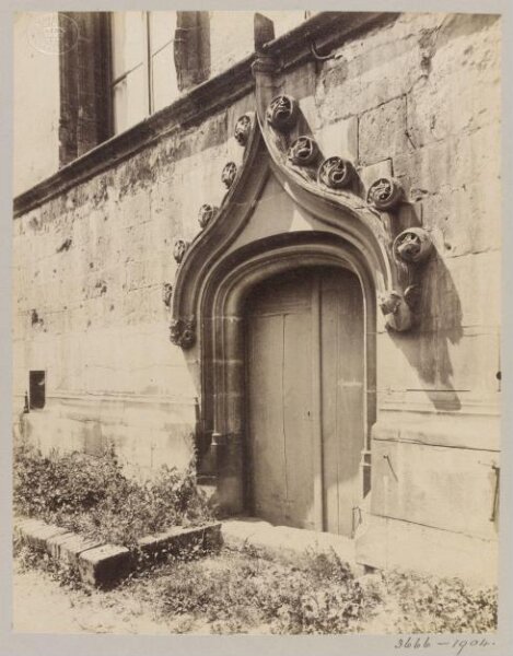 Atget, Jean-Eugène-Auguste, Doorway, Palais de Justice, Beauvais, France
