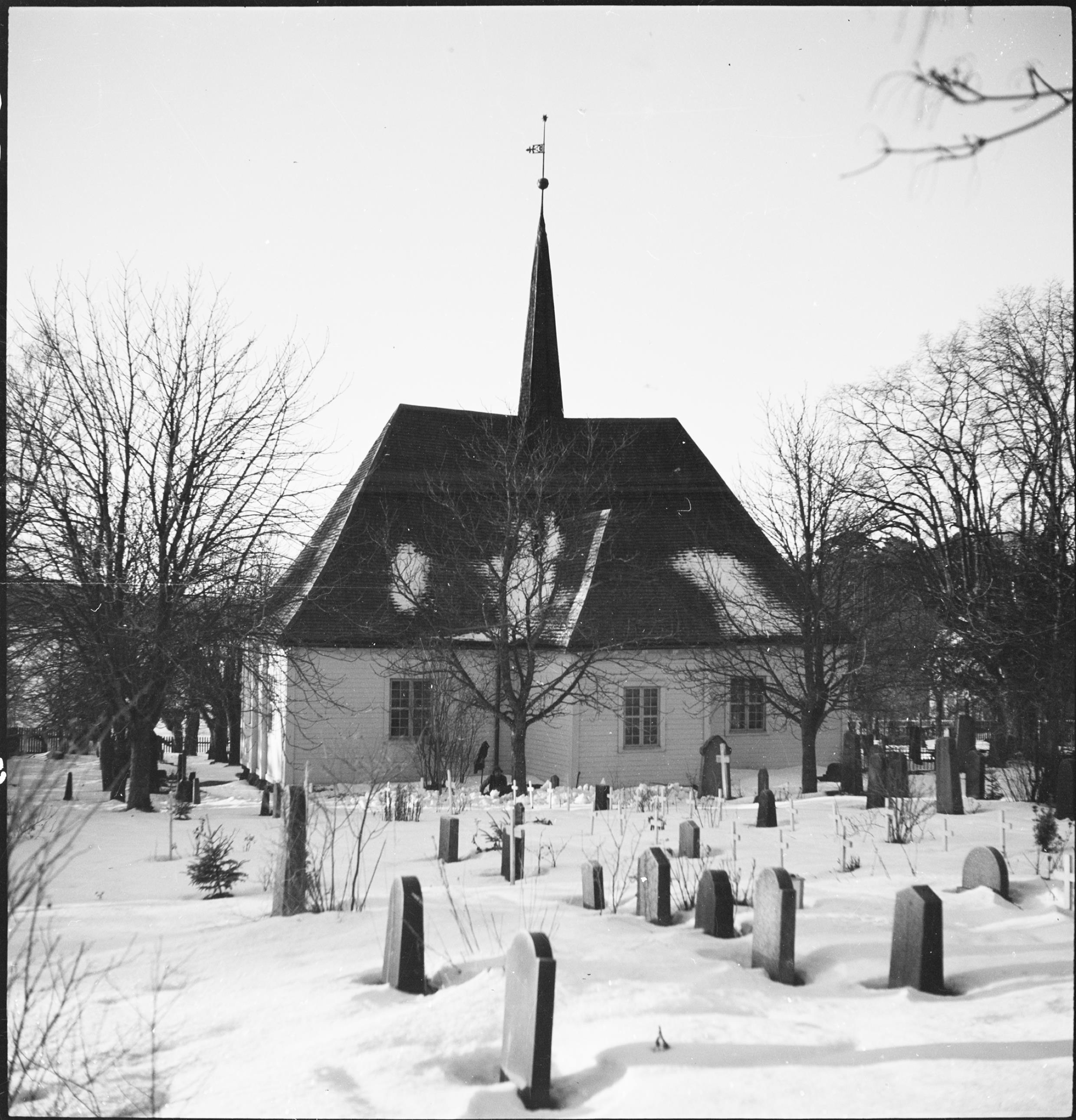 Nils Lagergren, Djurö kyrka