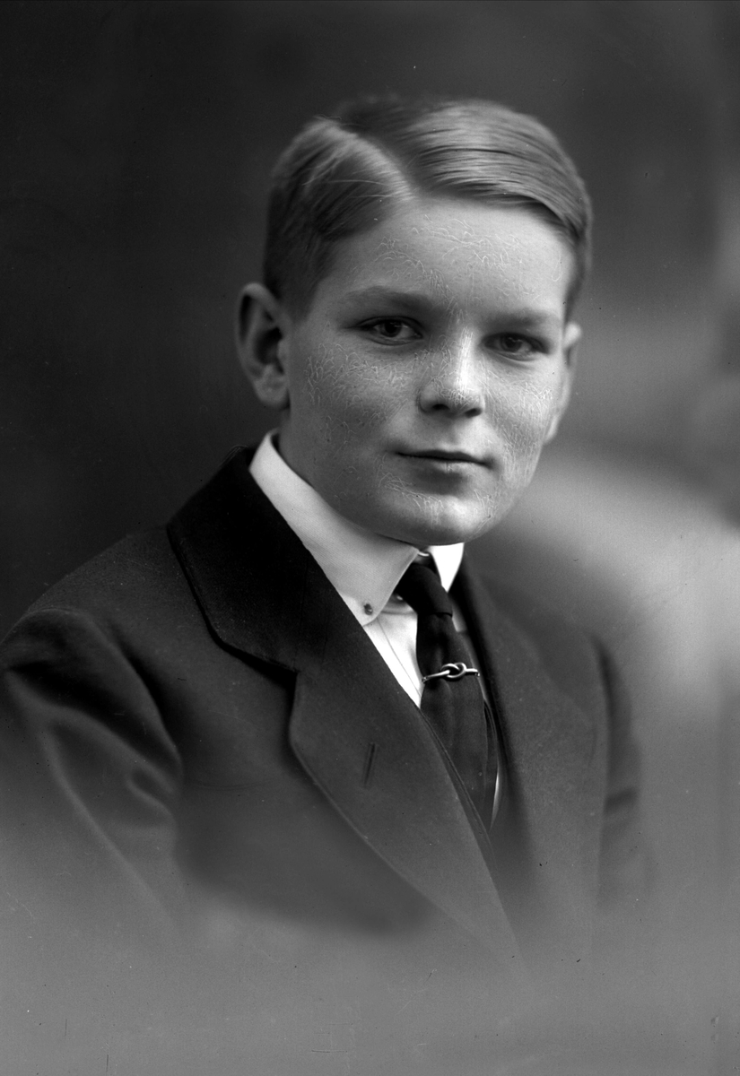 Gustav Borgen, NFB.05058