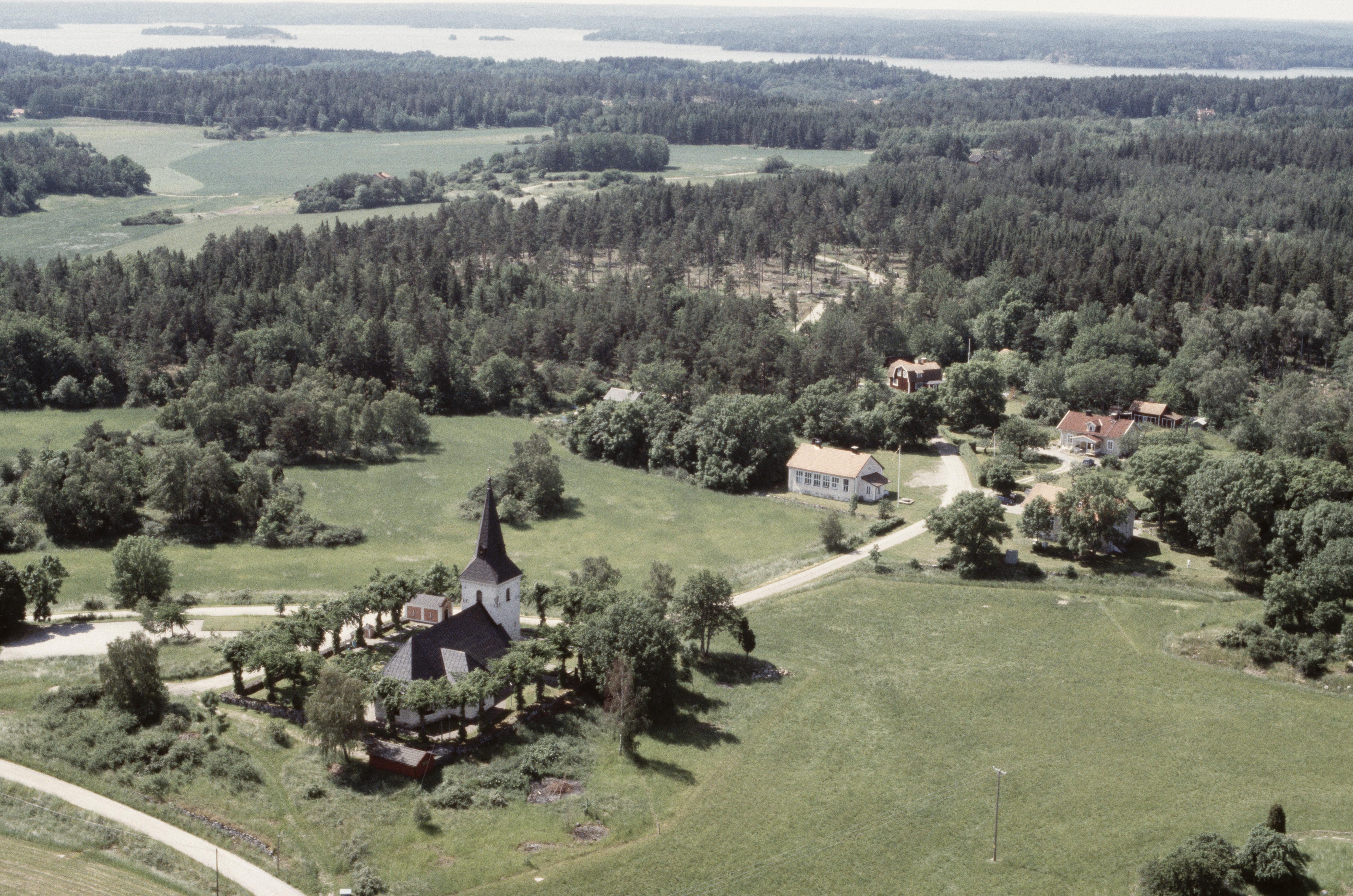 Jan Norrman, Överenhörna 73:1
