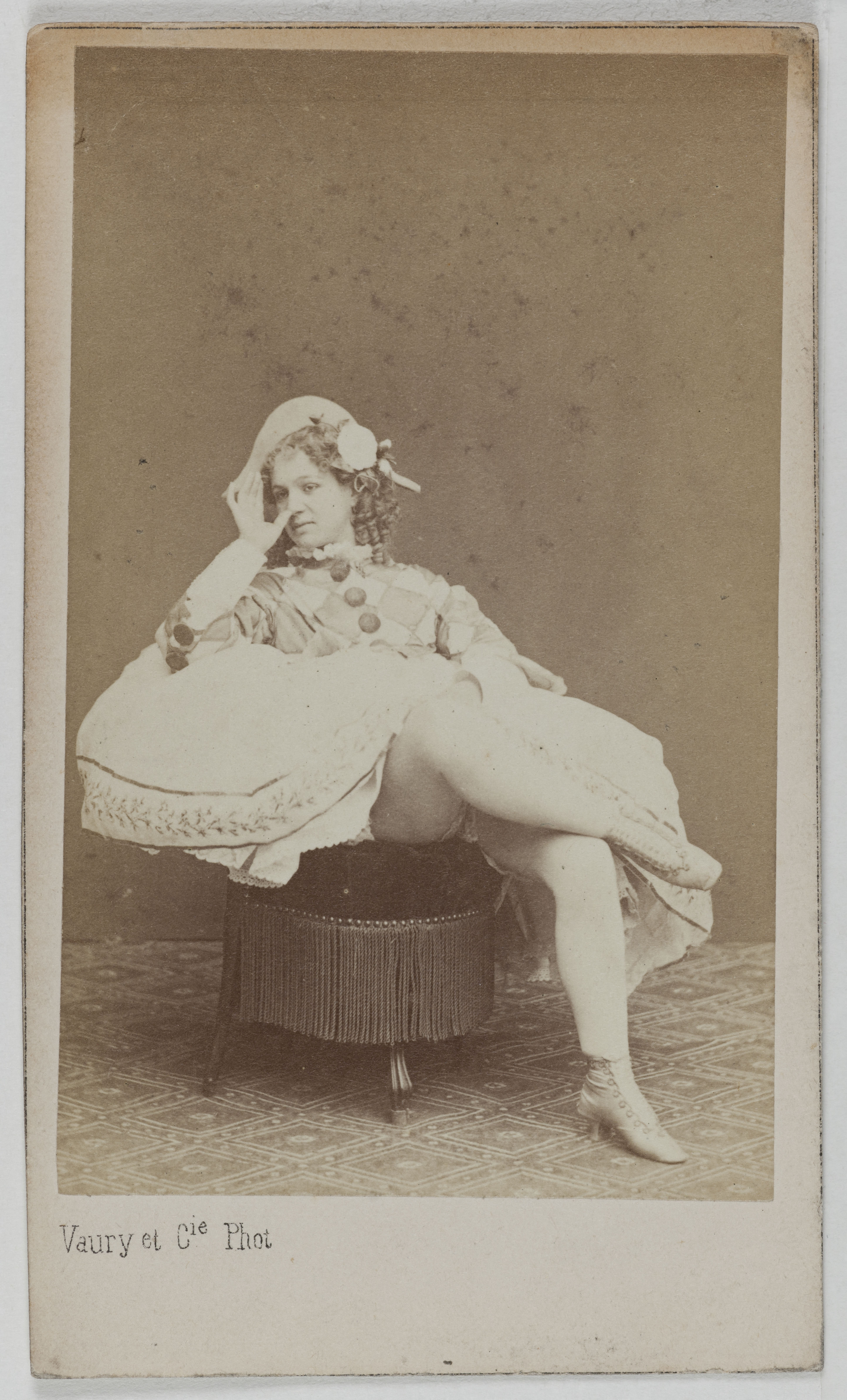 Vaury et Cie, Portrait de Jeanne Leduc, (dite Bougie Rose), actrice