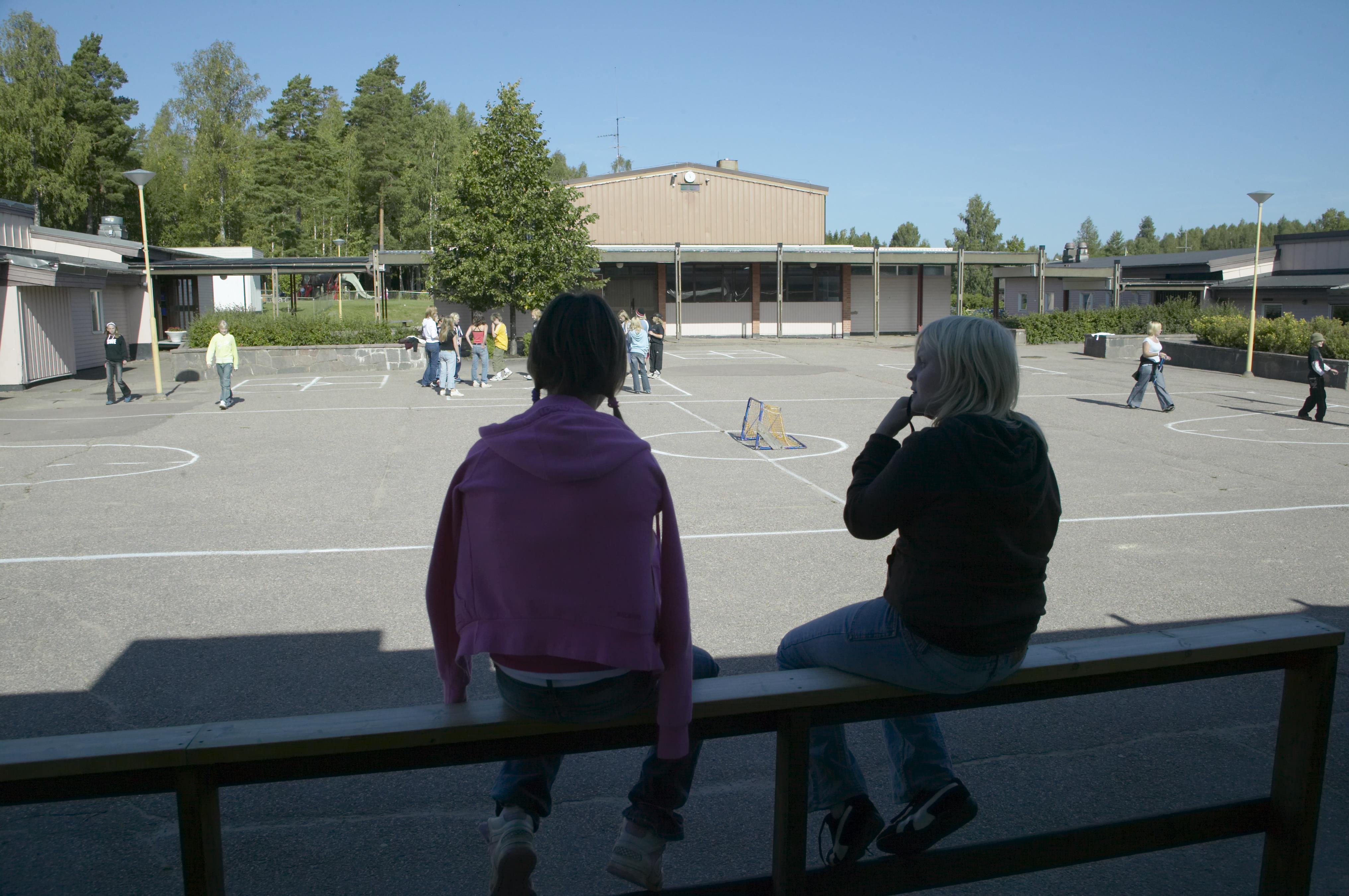Bengt A Lundberg, Vallargärdets skola