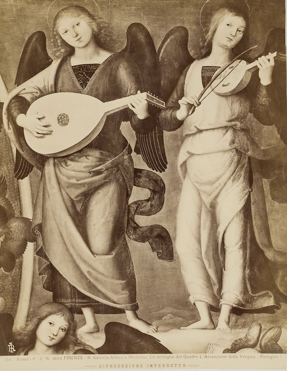 Fratelli Alinari, Zwei musizierende Engel, Detail aus Pietro Peruginos "Himmelfahrt der Jungfrau Maria" (Pala di Vallombrosa), Galleria dell’Accademia, Florenz