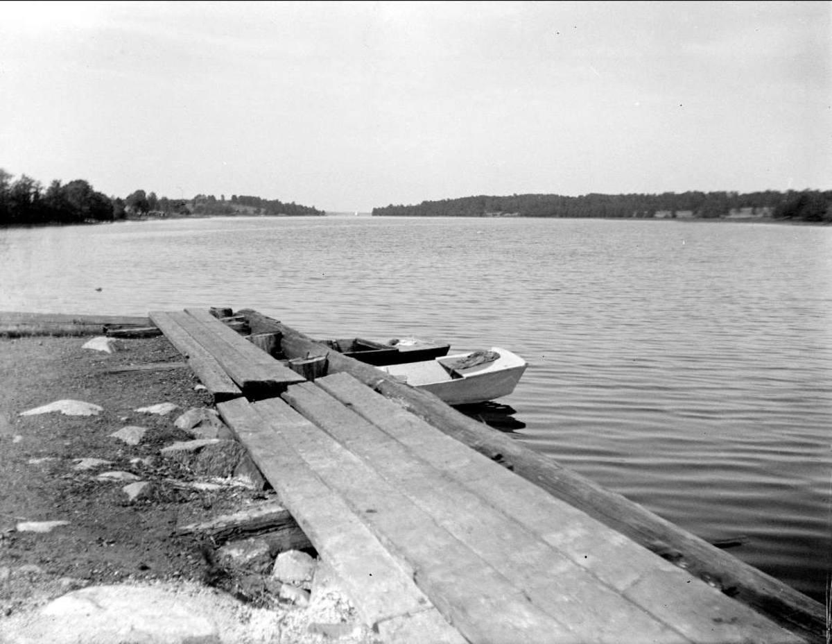 August Fredrik Schagerström, Havskust, Ortala, Väddö socken, Uppland 1927