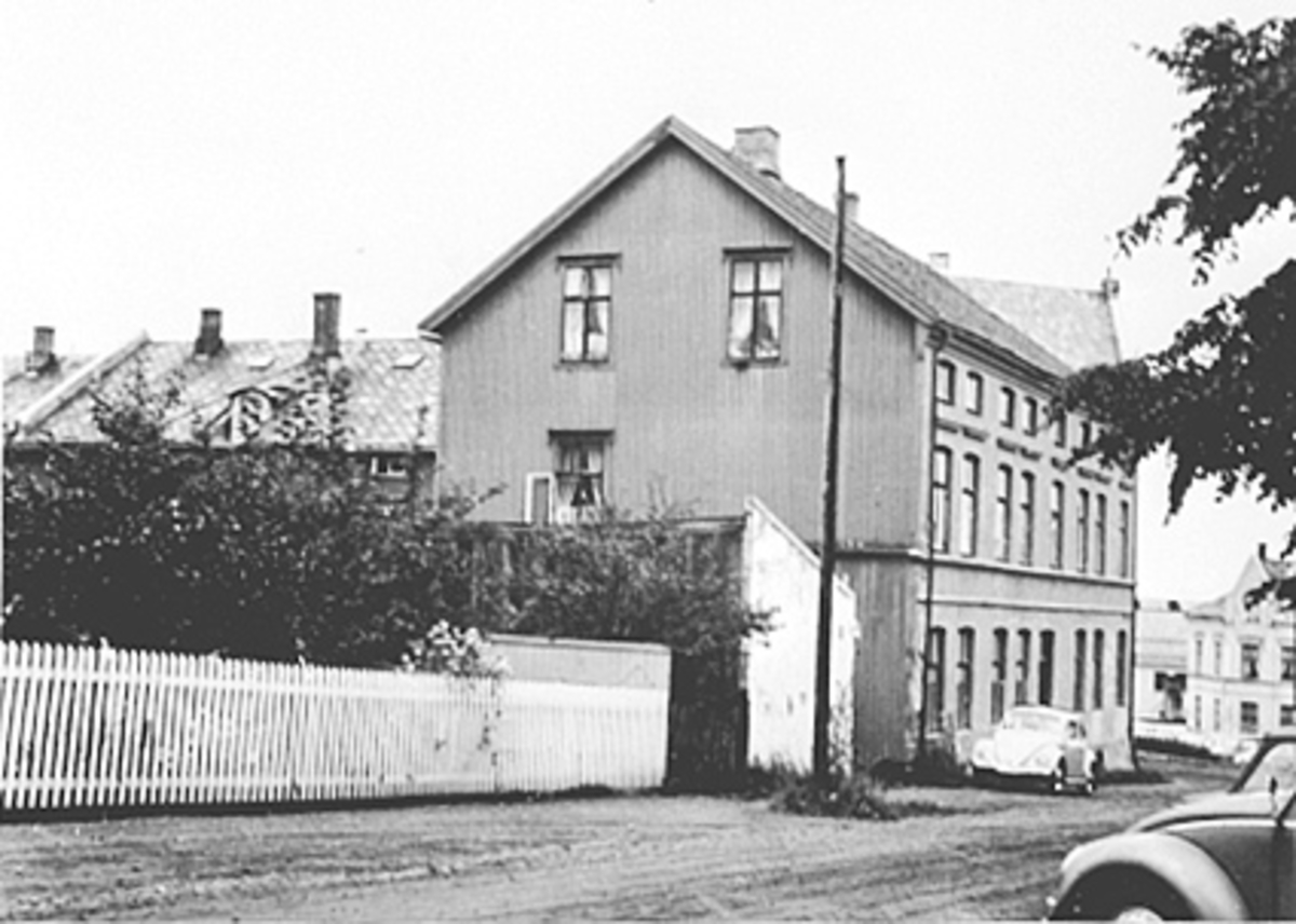 Anno Domkirkeodden, EKSTERIØR, P. SANDVIKSGATE 32