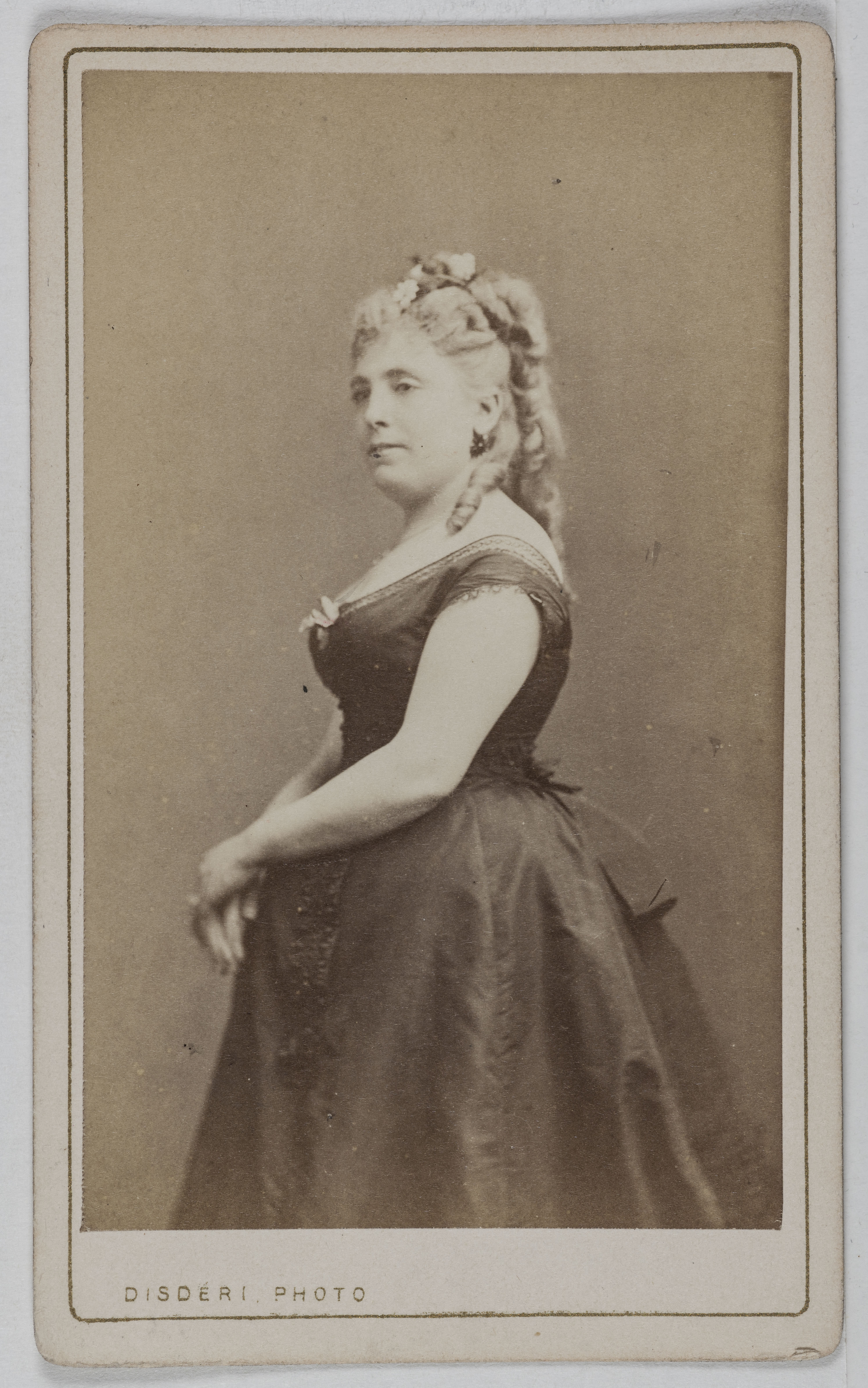 André-Adolphe-Eugène Disdéri, Portrait de Mme Loisel, (actrice)