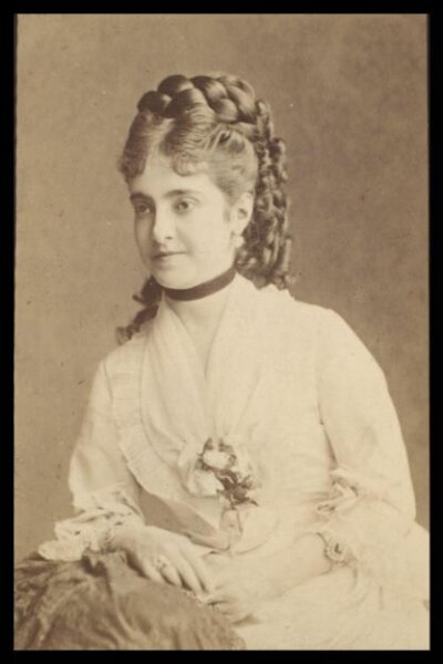 London Stereoscopic and Photographic Company, Guy Little Theatrical Photograph