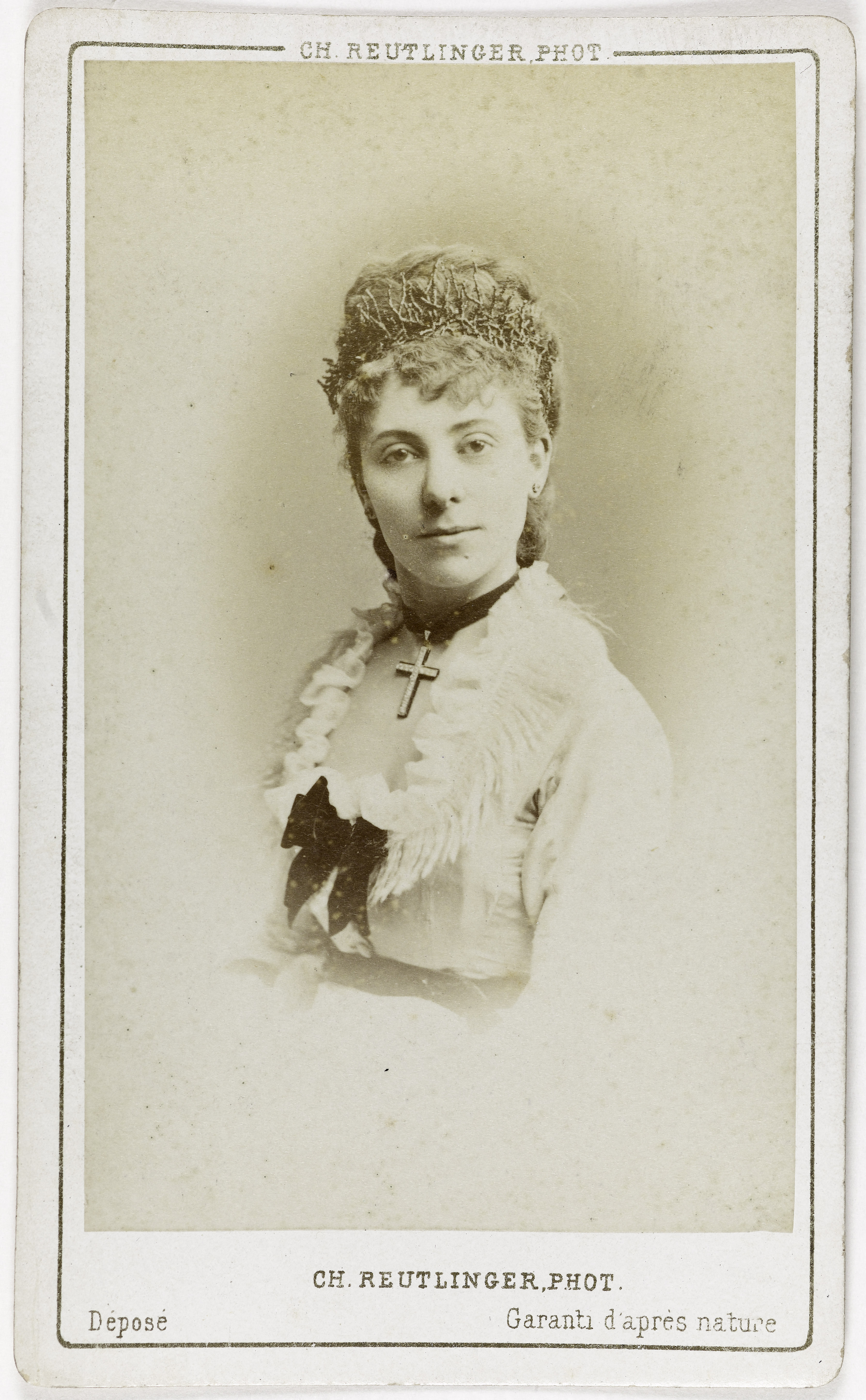 Charles Reutlinger, Portrait de Martelaere (de), actrice entre 1869 et 1878.