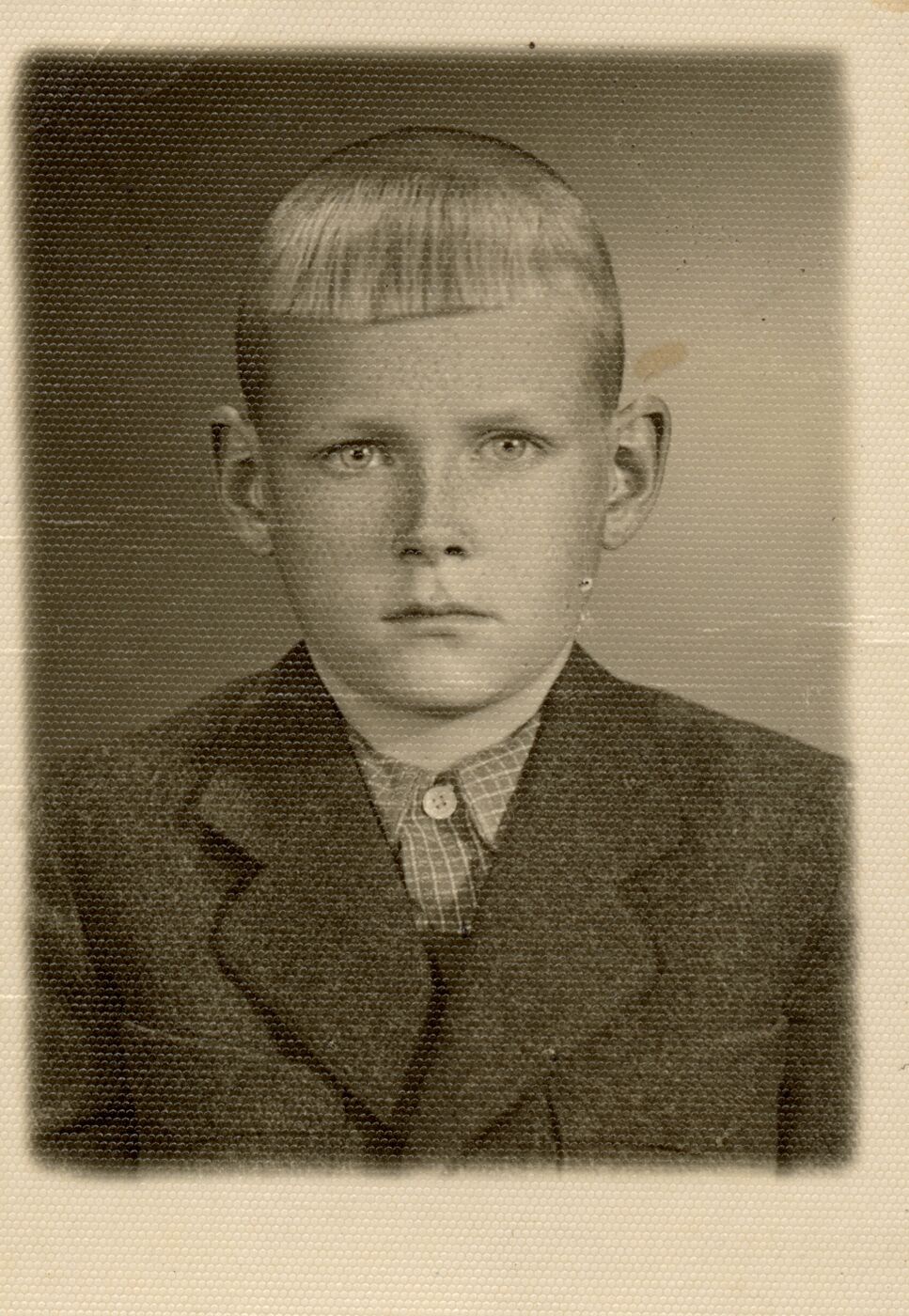 Nežinomas fotografas, Algis Ivanauskas