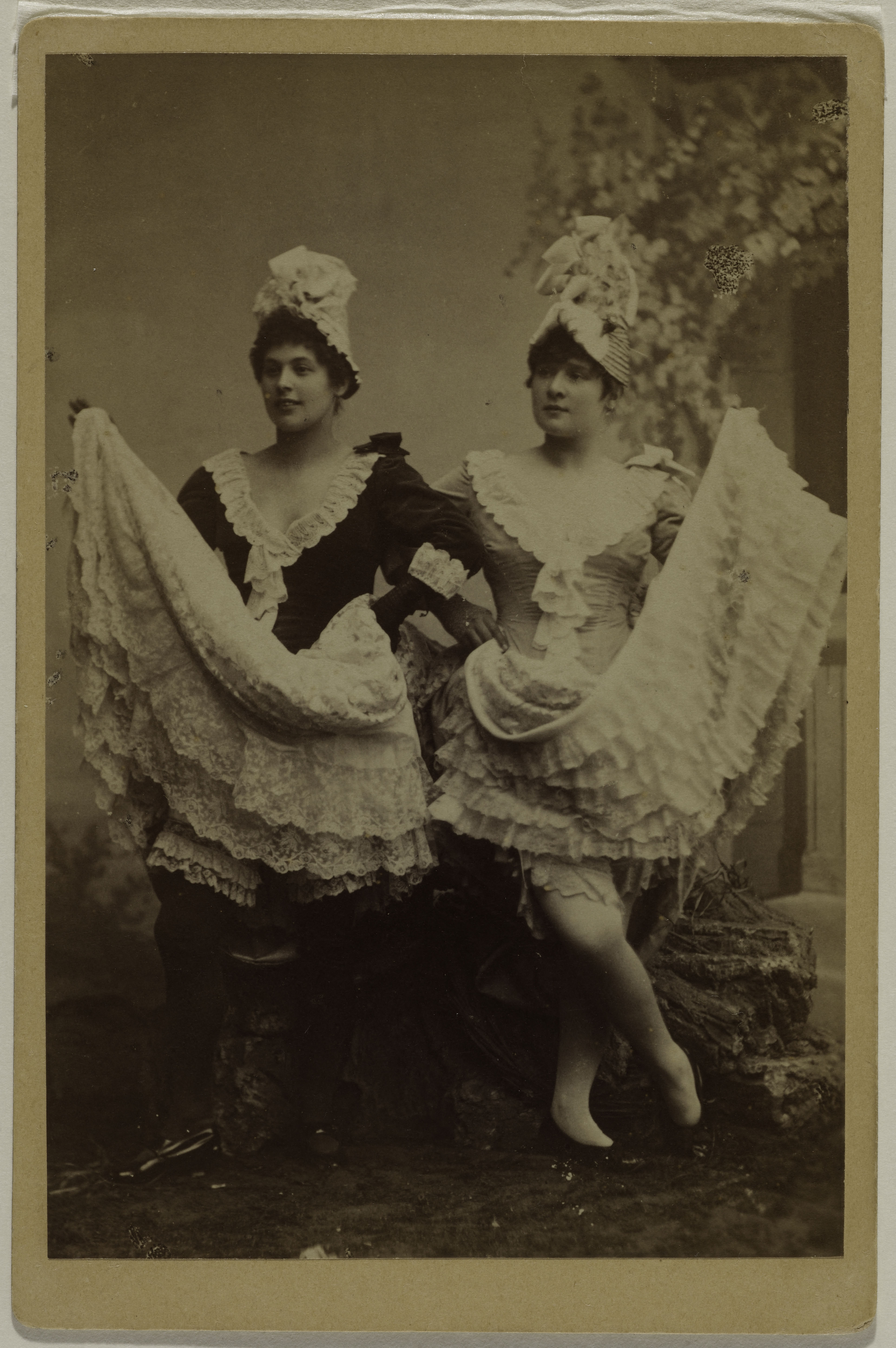 Anonyme, Grille d'Egout et La Goulue