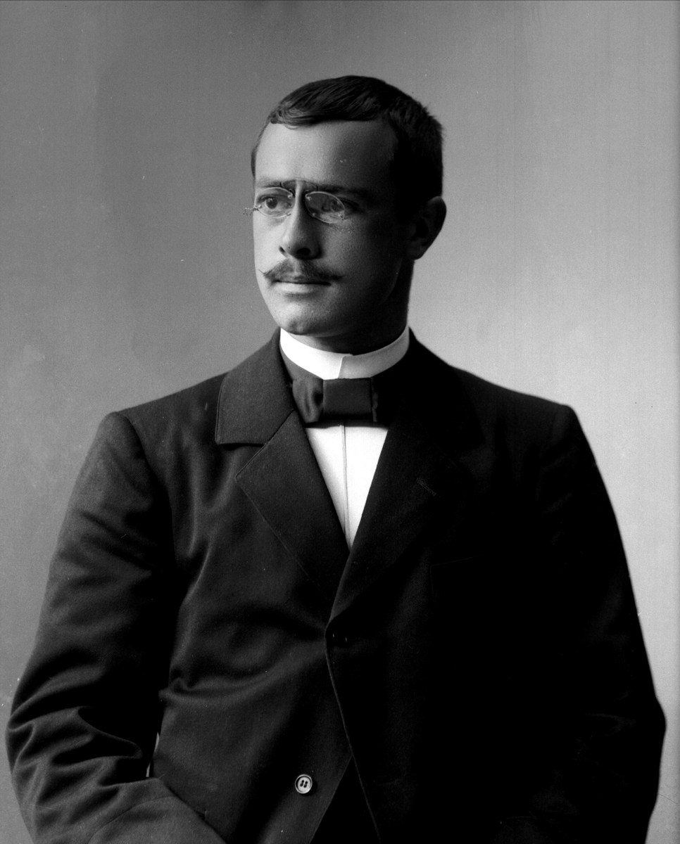 Gustav Borgen, NFB.02698