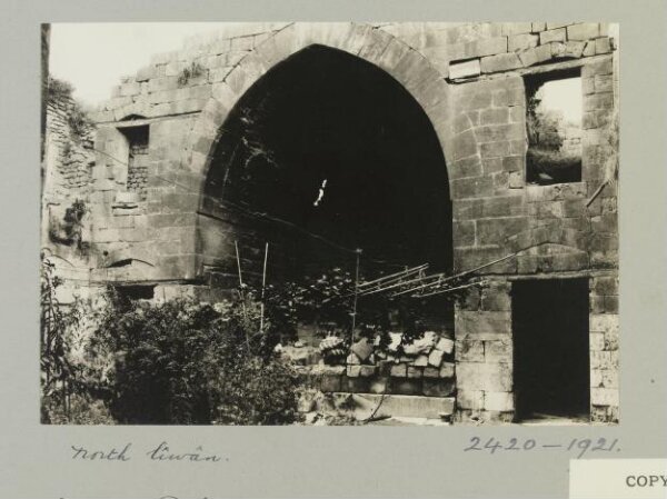 K.A.C. Creswell, North iwan in Khanqah al-Farafra, Aleppo