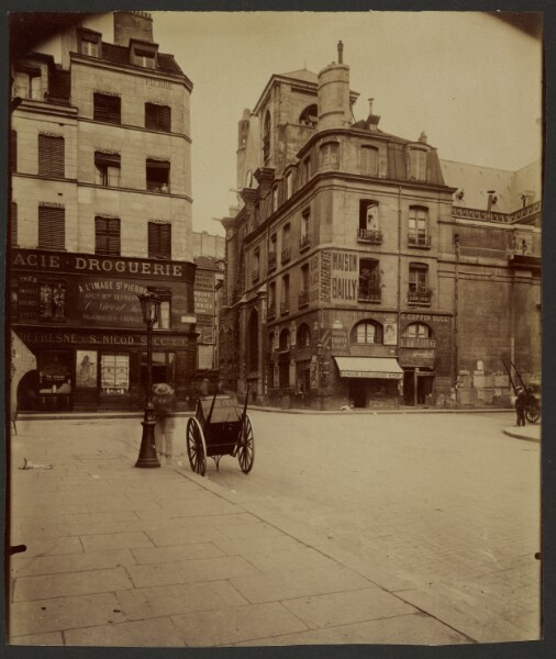 Eugène Atget, Coin de la Rue Saint-Martin et de la Rue de la Verrerie