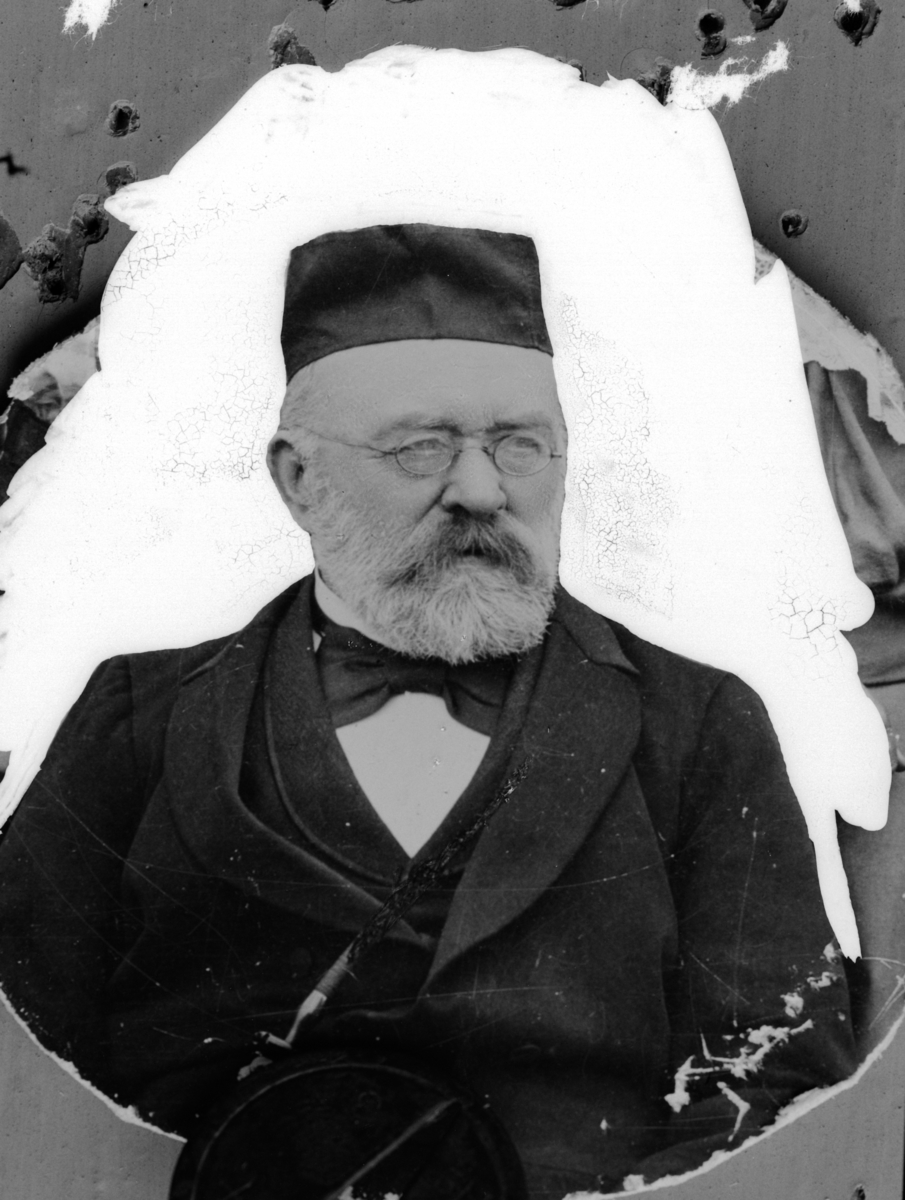 Christian Grundseth, NILSEN FRU SKOGFORV. , REPRO: MANN, 27380