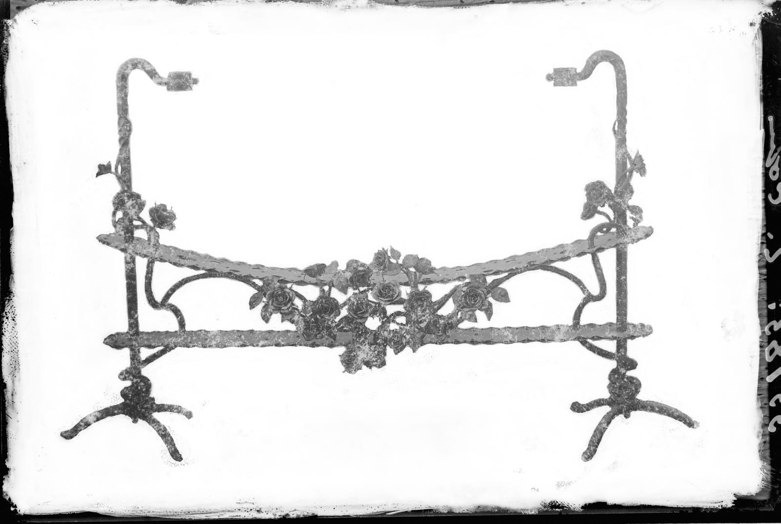 Desconegut, [Peça de forja]