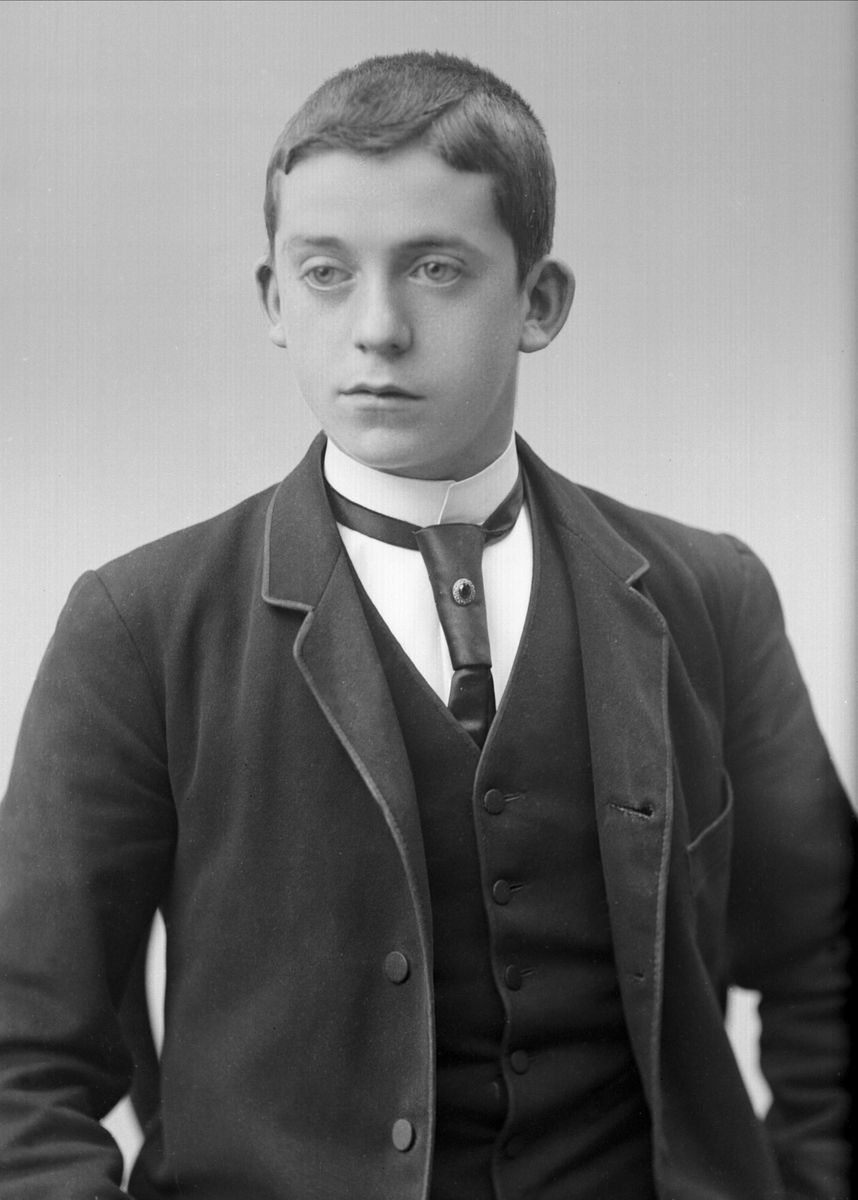 Gustav Borgen, NFB.30987