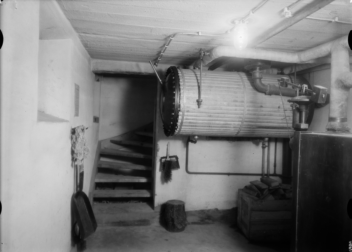 Paul Sandberg, Hot water heaters in the new hot-bath basement floor