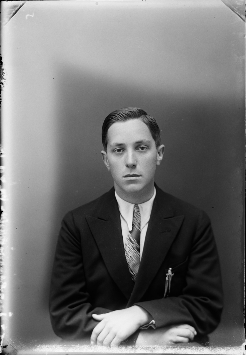 Skötsner-Edhlund, Ateljé Portrait - Brother B Mattsson from Gimo, Uppland