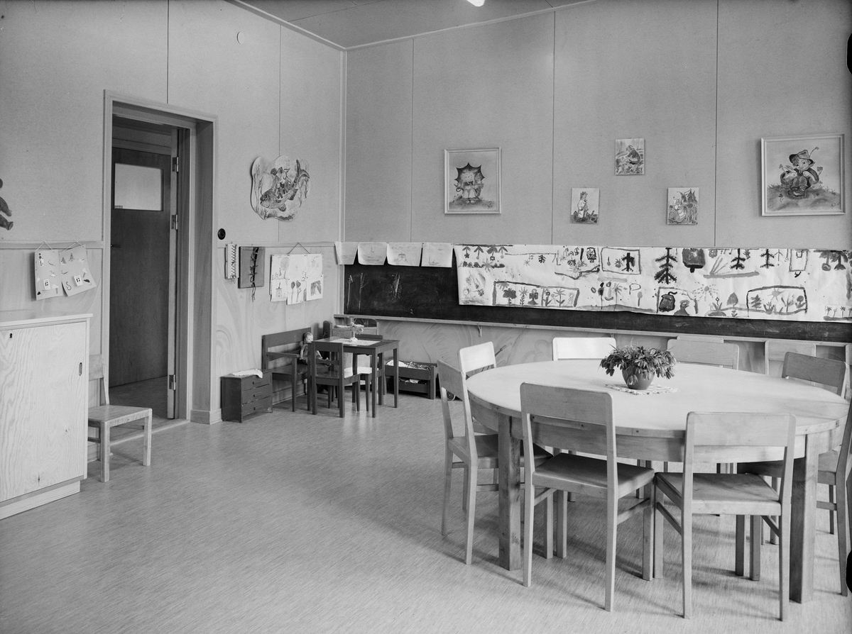 Paul Sandberg, Barnstuga, Torkelsgatan, Uppsala, interiör maj 1947