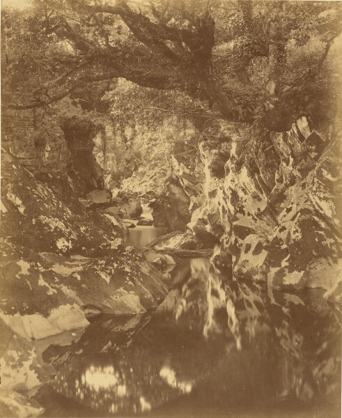 Roger Fenton, The double bridge on the Maehns.