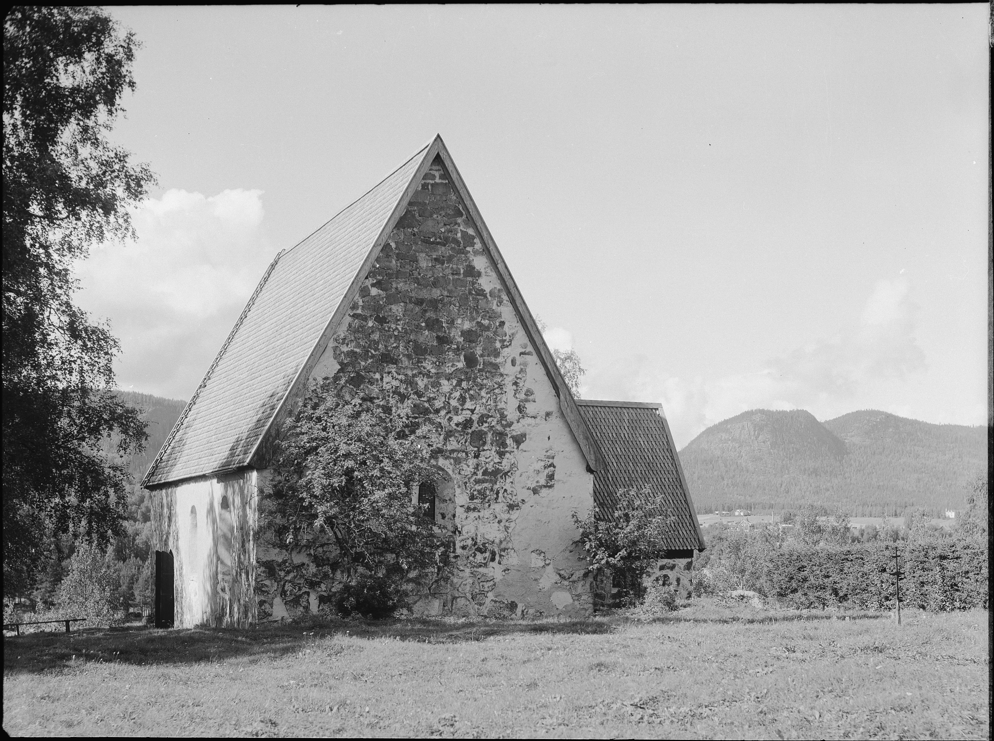 Iwar Anderson, Ragunda gamla kyrka