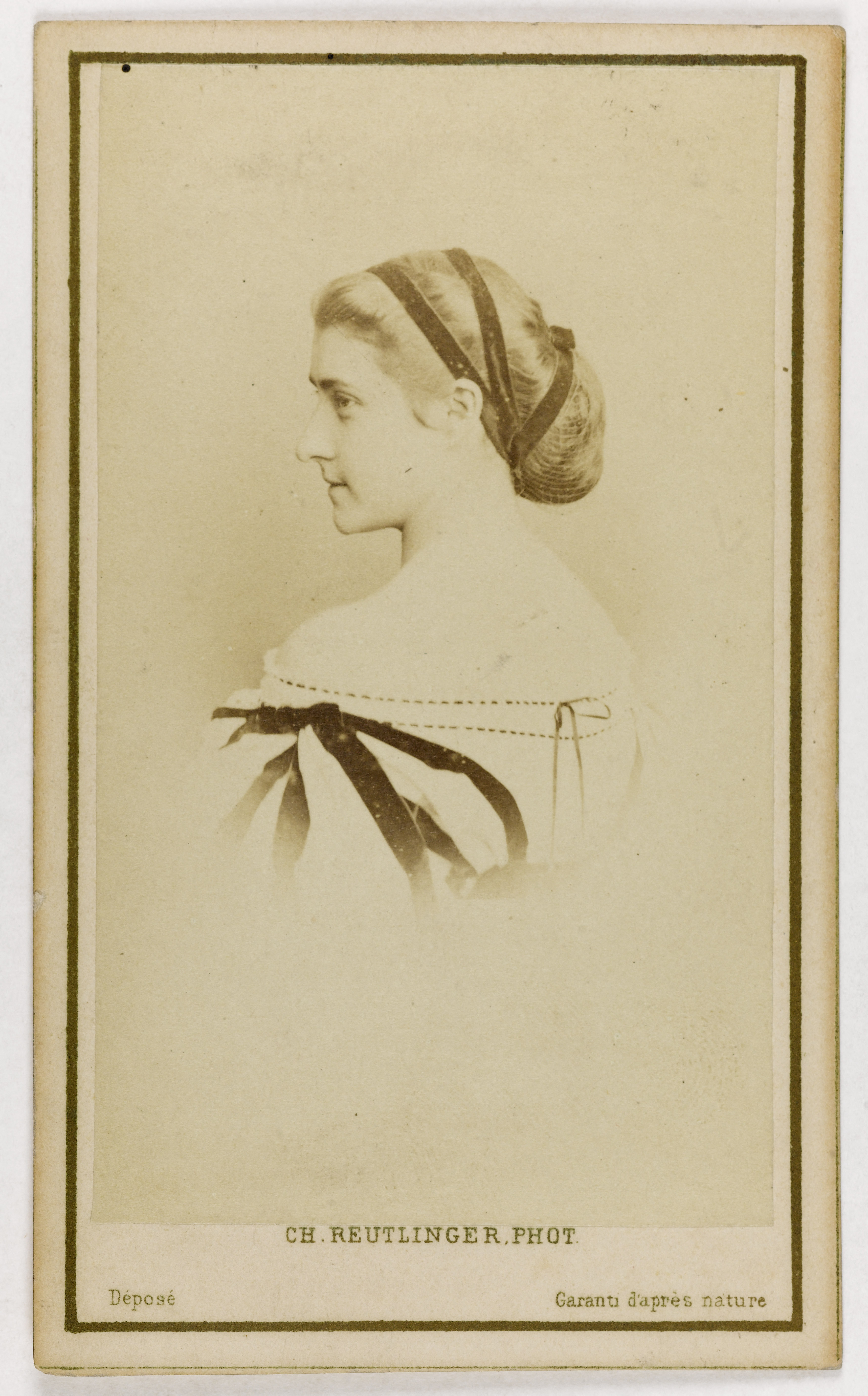 Charles Reutlinger, Portrait de Mlle Ernestine Urban, danseuse