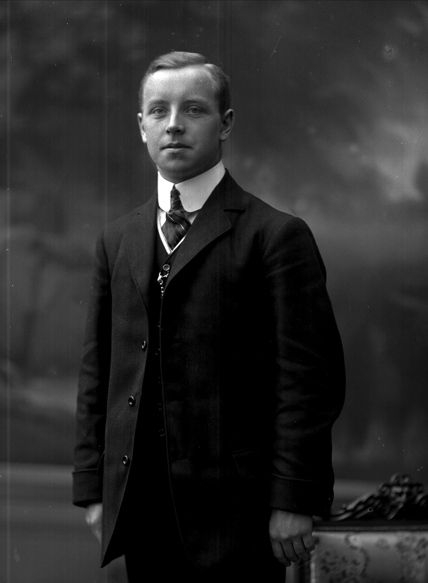 Gustav Borgen, NFB.10139