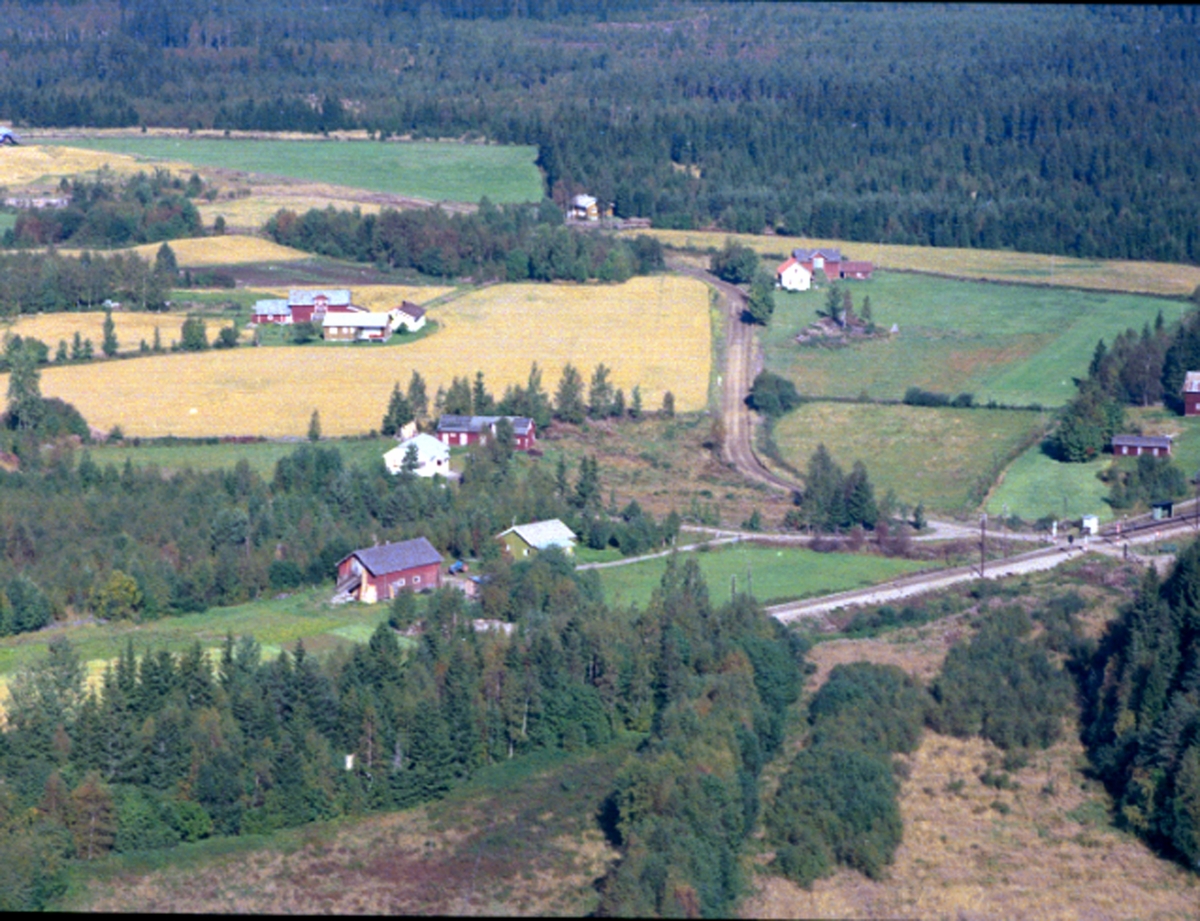 Widerøes Flyveselskap A/S, FLYFOTO ROSTAD GARD
