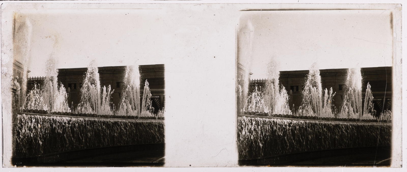 Desconegut, [Sources of Montjuic]