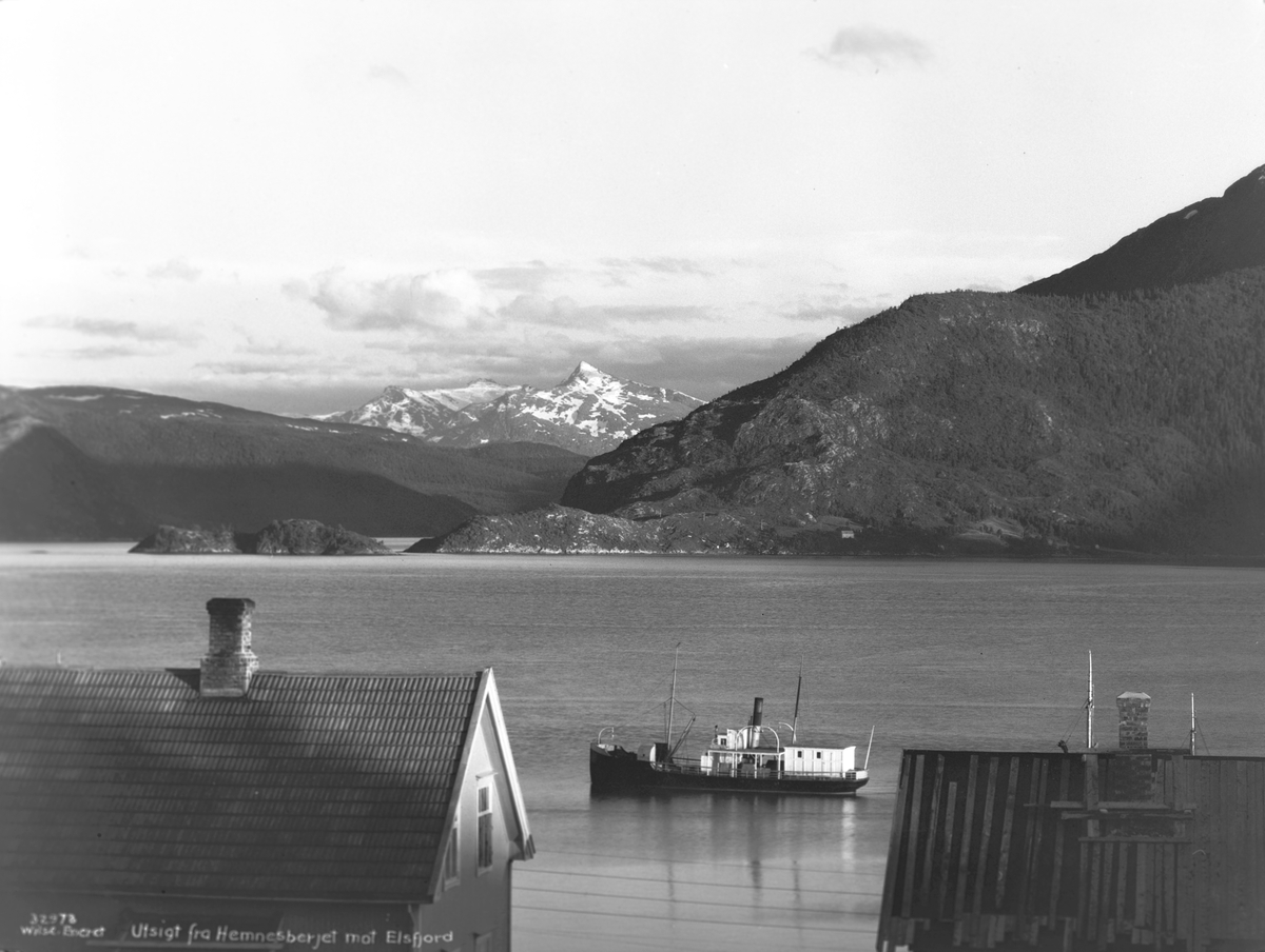 Anders Beer Wilse, Prot: Nordland - Hemnesberget, utsigt mot Elsfjord og Luttind