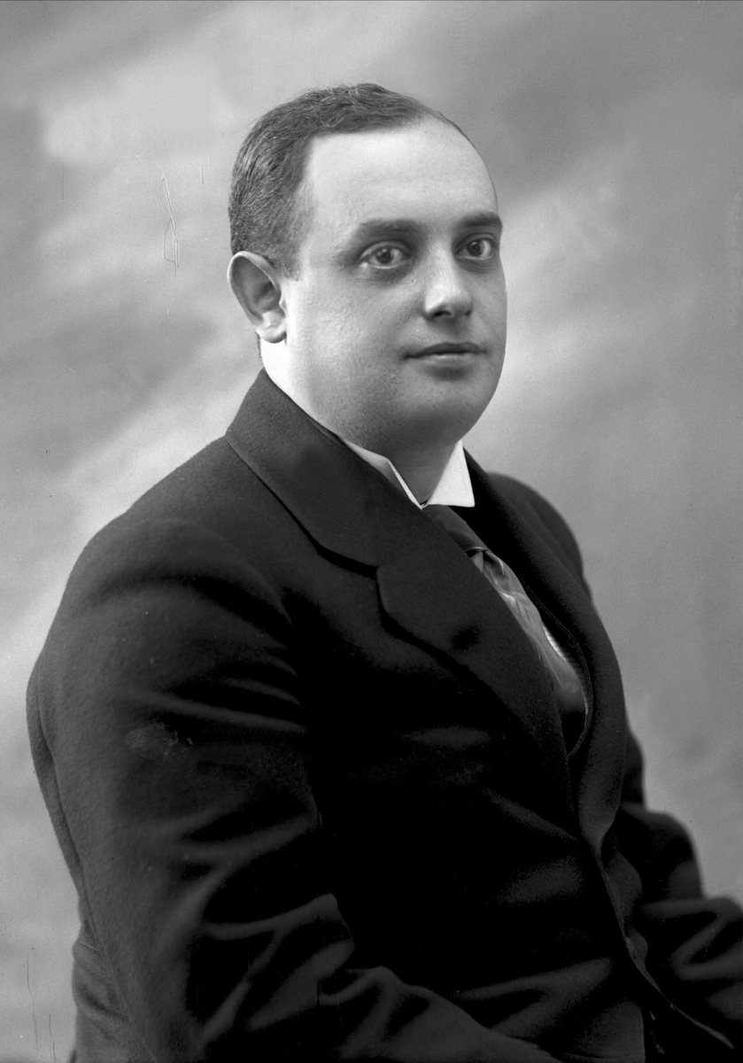 Gustav Borgen, NFB.37675