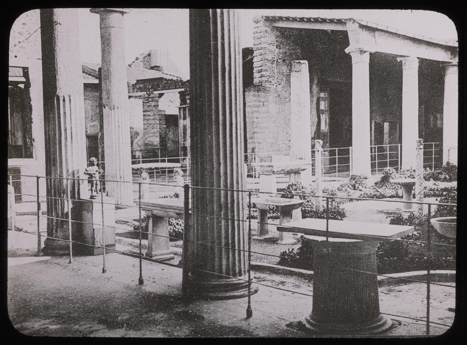 Desconegut, Pompeii. The house of Vechi Esteva Marata, J.