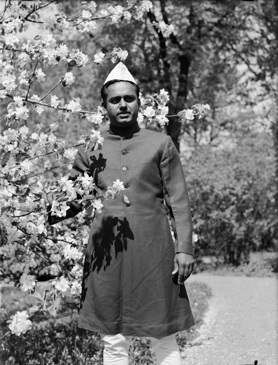 Paul Sandberg, “Ophthalmologist in the Service of the Swedish Church Mission,” Uppsala 1947