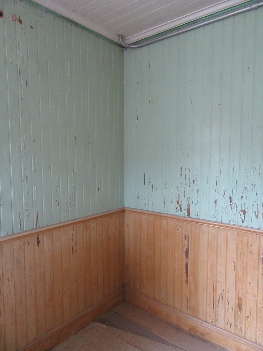 Unknown artist, Interiör från Nygårdsgården i Bingsjö. Köket på bottenvåningen i korsplanshuset på gården. Huset uppfördes 1912.