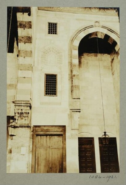 K.A.C. Creswell, Side iwan in the mosque of Qadi Yahya Zayn al-Din in Bayn al-Nahdayn, Cairo