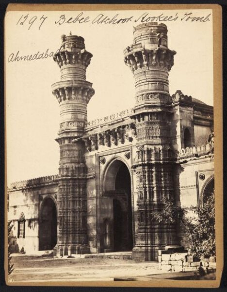 Francis Frith, Bebee Alchool Koukee's Tomb.  Ahmedabad