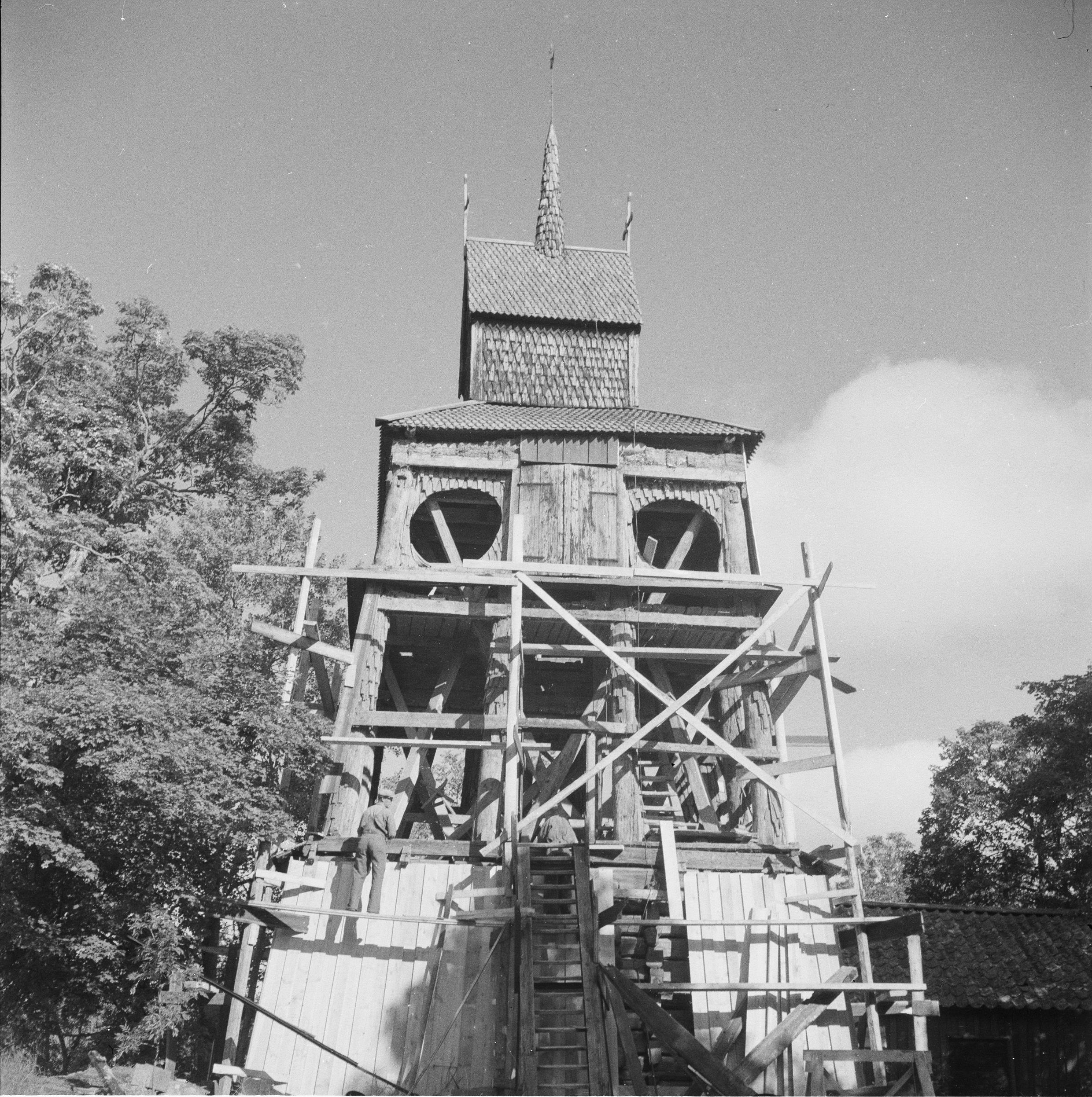 Iwar Anderson, Häverö kyrka