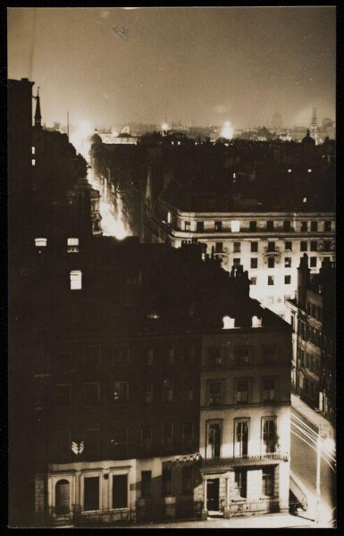 Hoppé, Emil Otto, London rooftops by Night