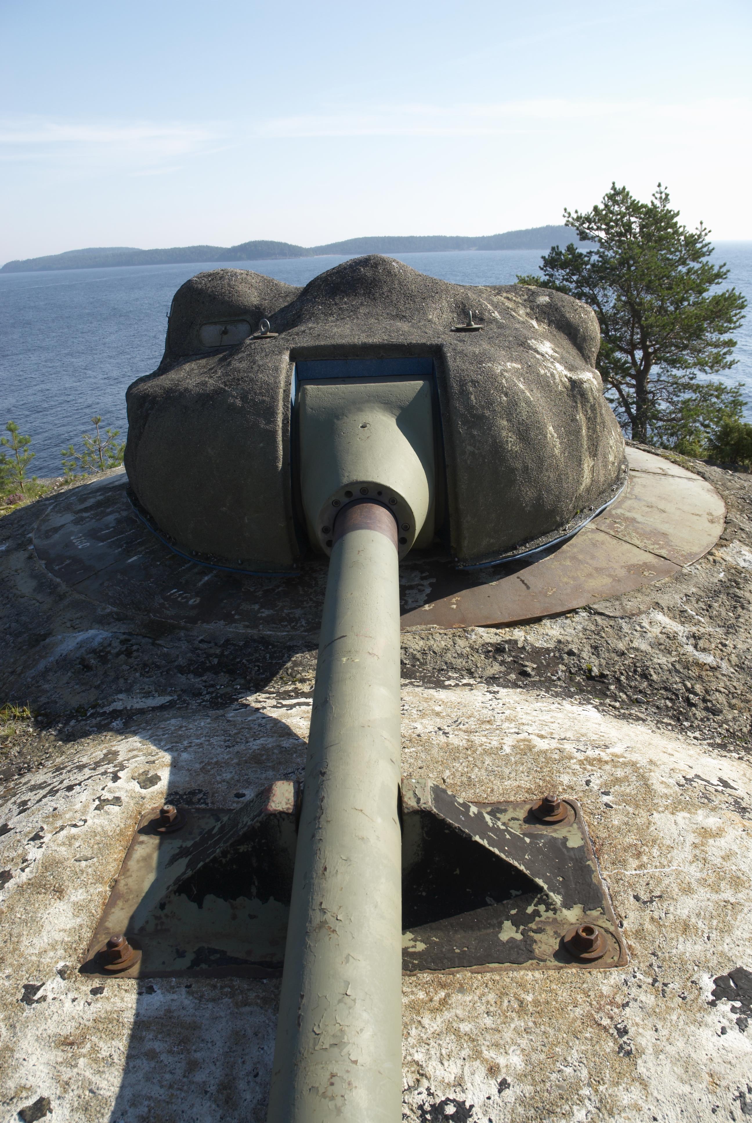 Bengt A Lundberg, Hemsö fästning
