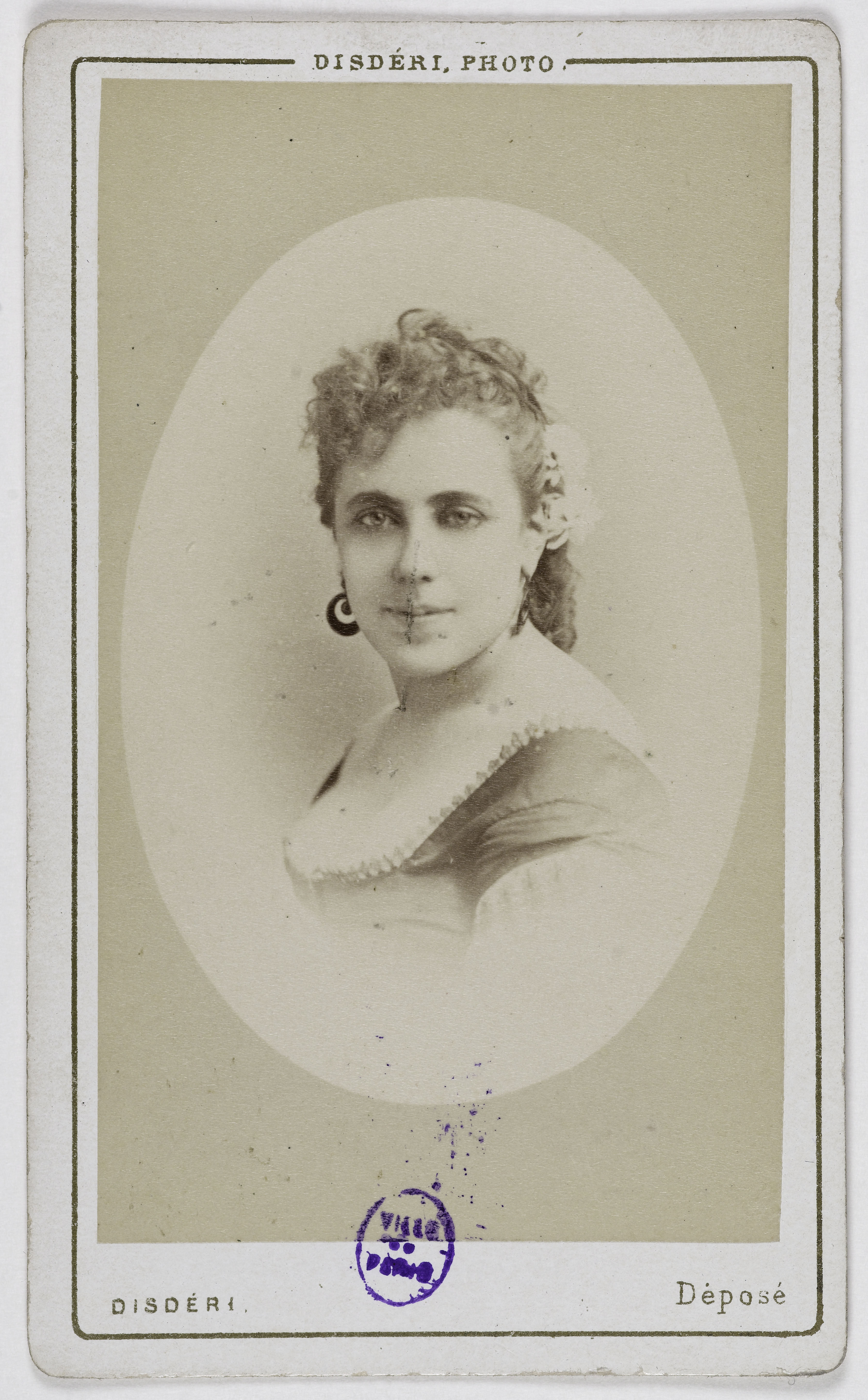 Disderi & Cie, Portrait de Marcelle Duranty (actrice au théâtre de la Porte-Saint-Martin)