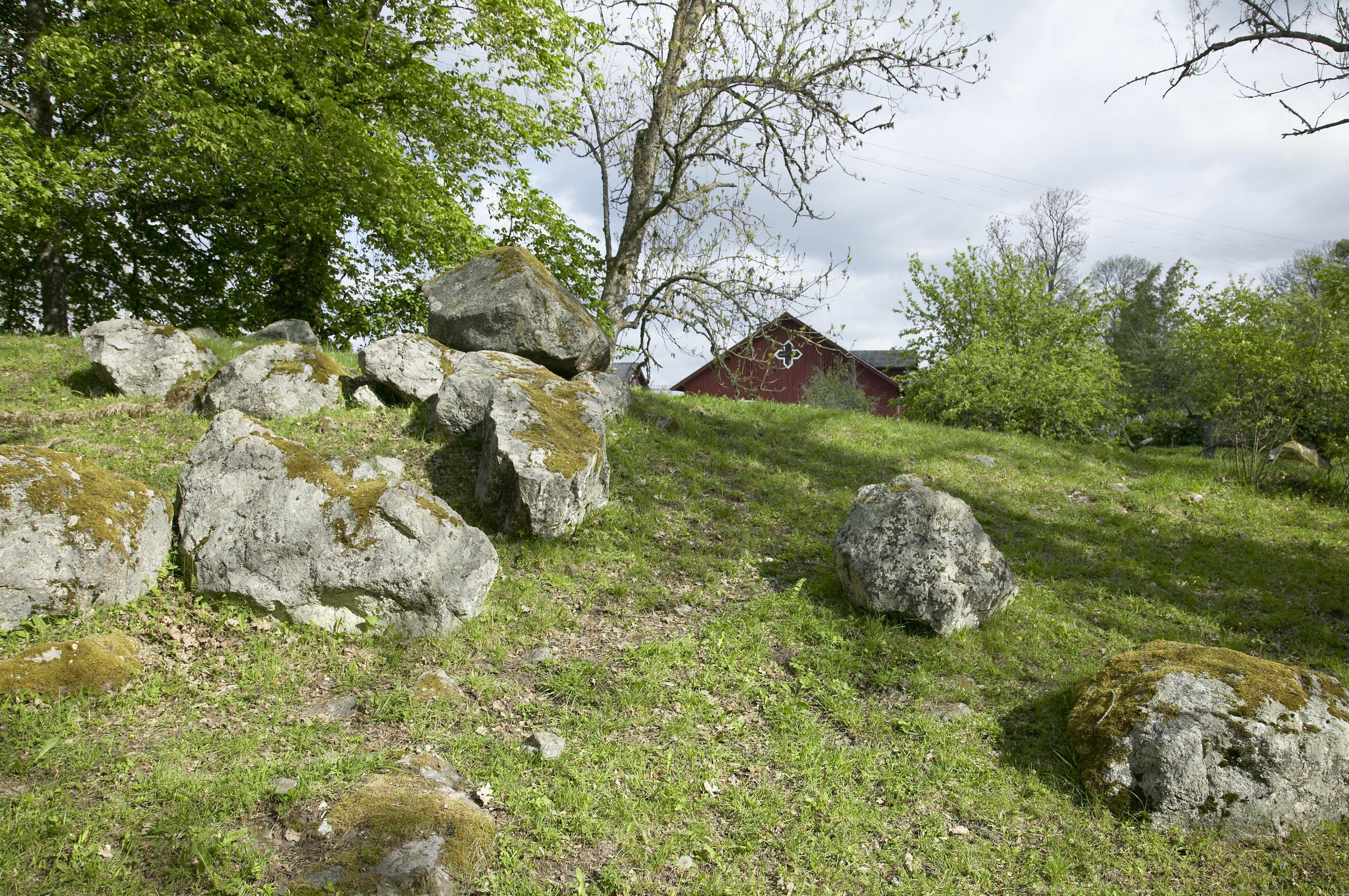 Bengt A Lundberg, Vårfruberga klosterruin