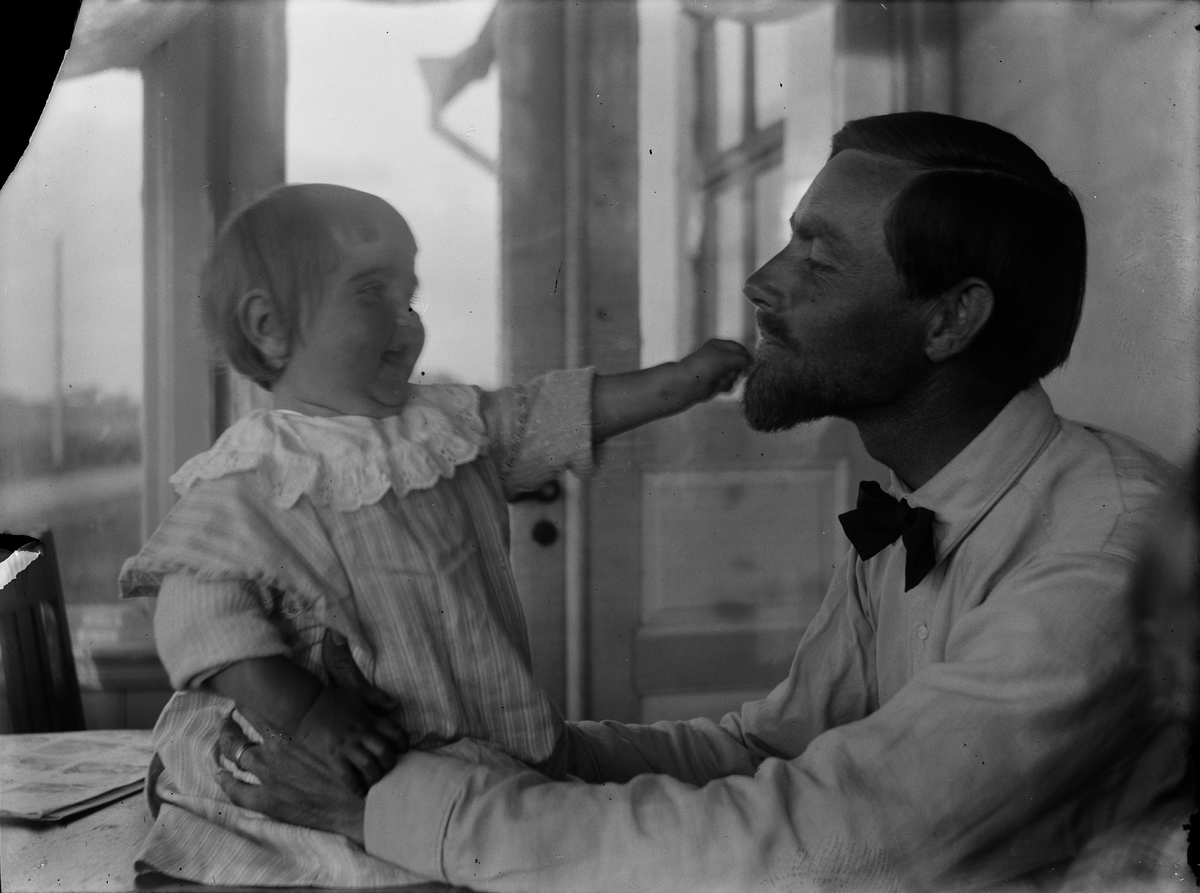 St Joseph, Josef Sånström with the daughter Ella, Uppsala