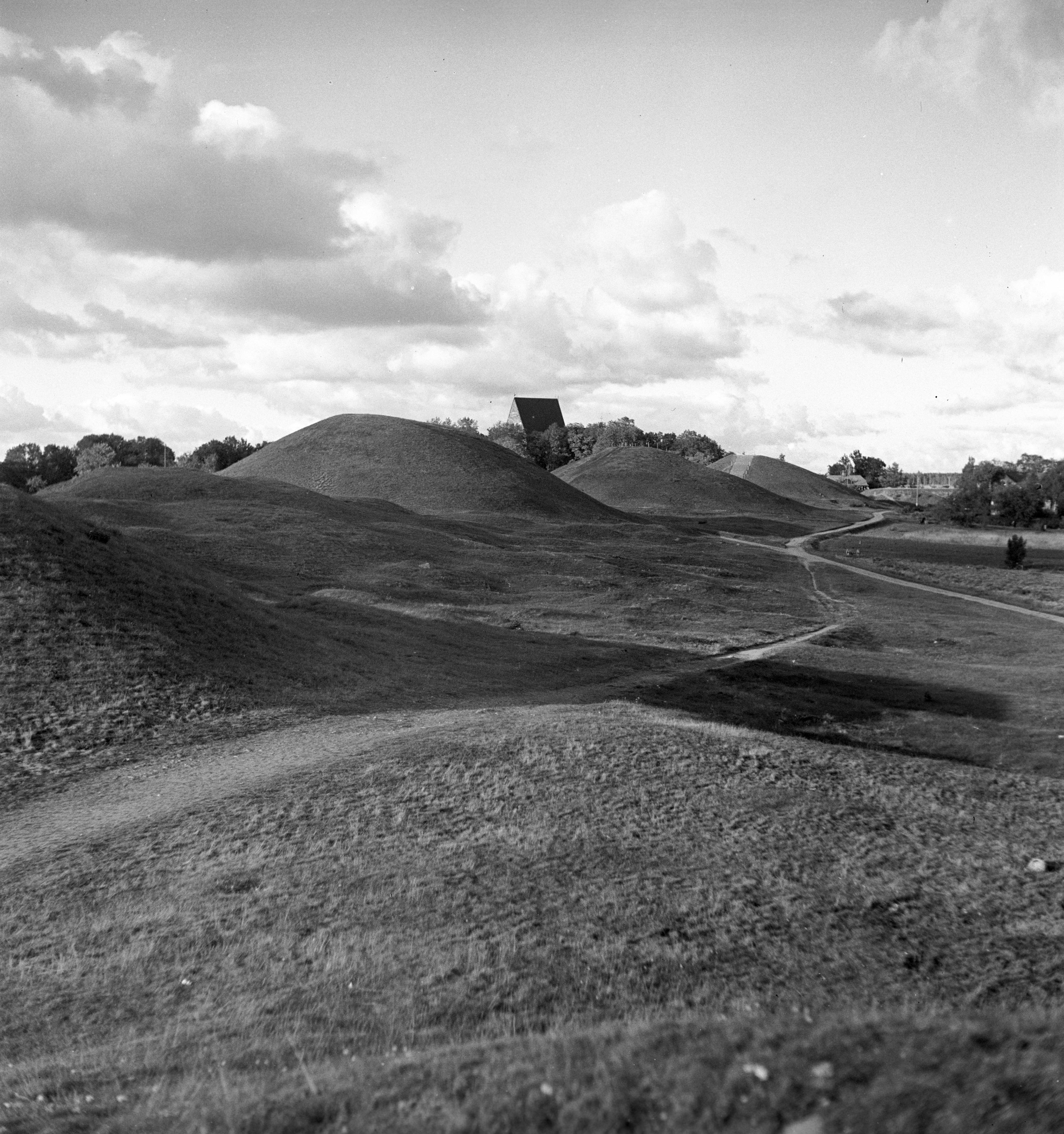 Mårten Sjöbeck, Uppsala högar