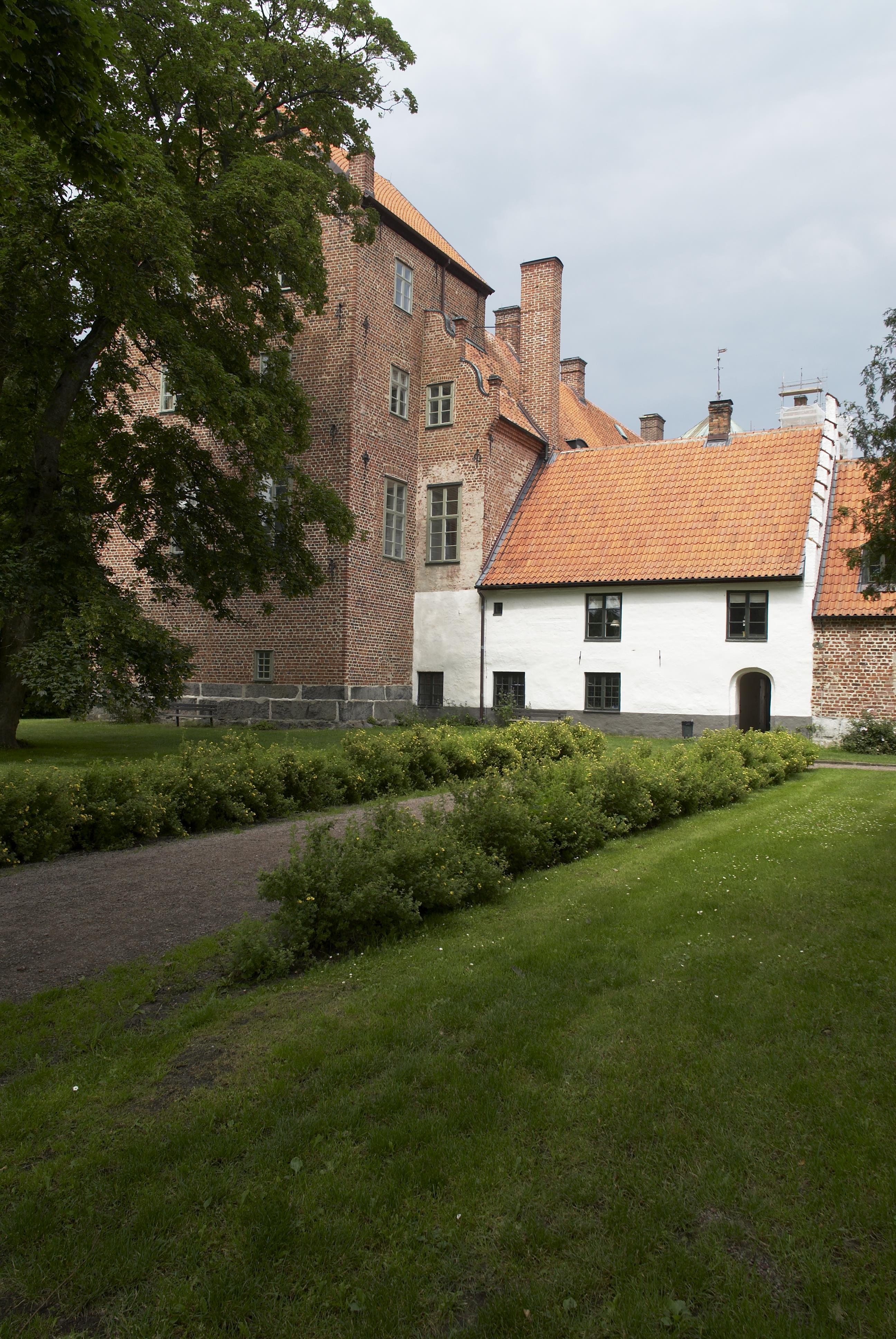 Bengt A Lundberg, Bäckaskogs slott